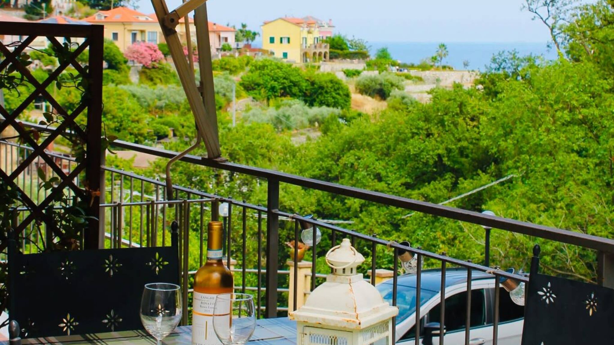 Italianway Alassio Relax ad Alassio | Terrazza e Posto Auto