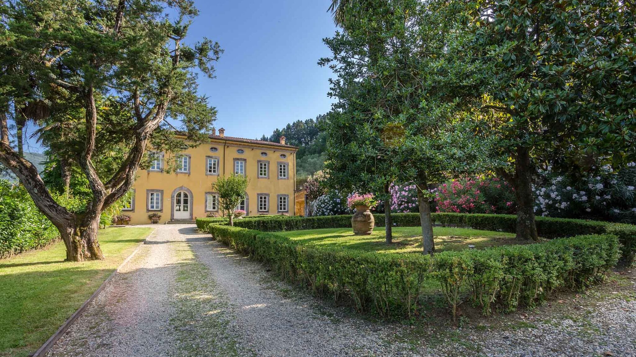 Italianway Capannori Villa Eva by Elite Villas