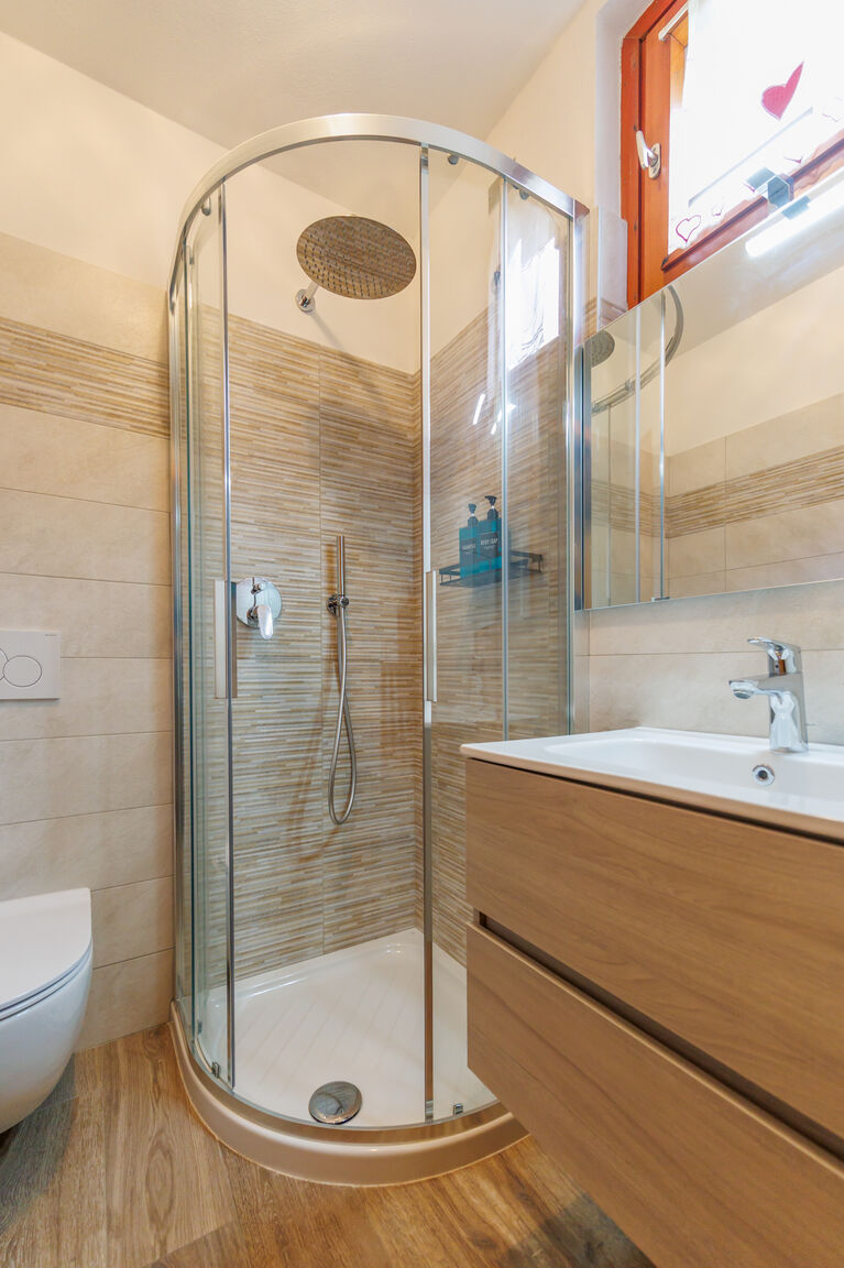 Italianway Bormio Little House Bormio Box privato e terme