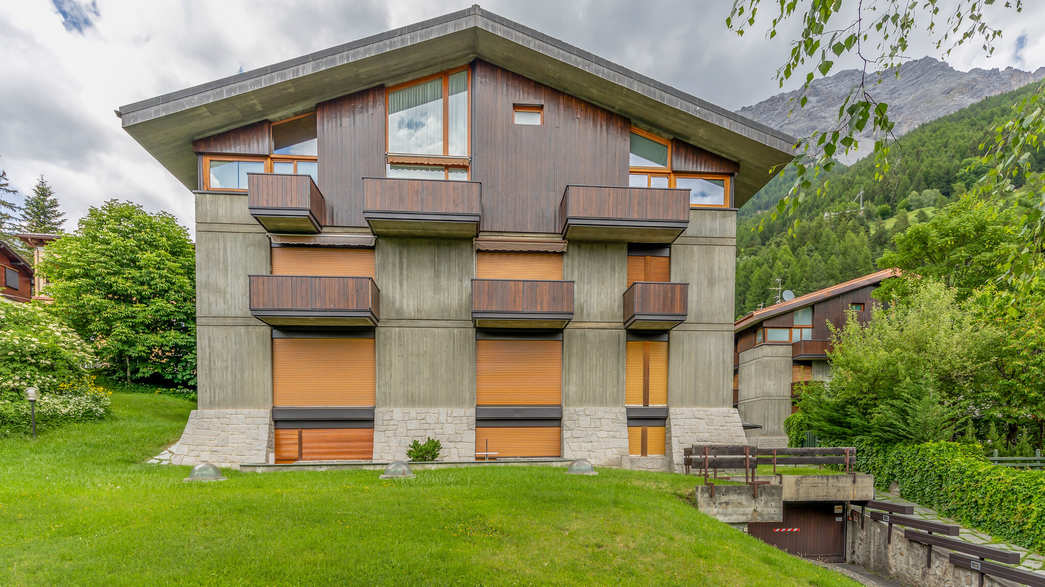 Italianway Bormio Little House Bormio Box privato e terme