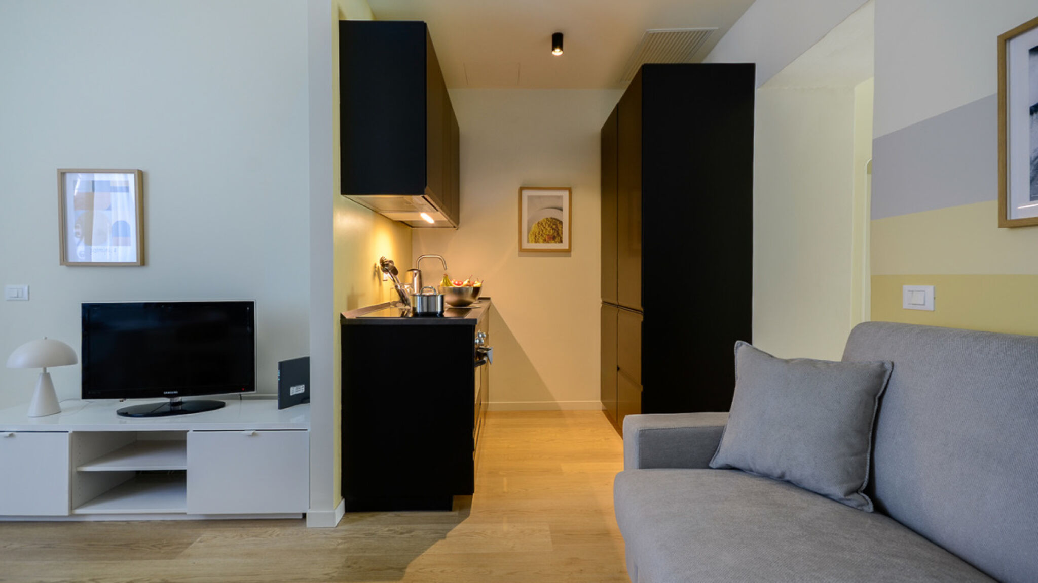 Italianway Milano Salmini House - Elegance in Porta Romana Milano