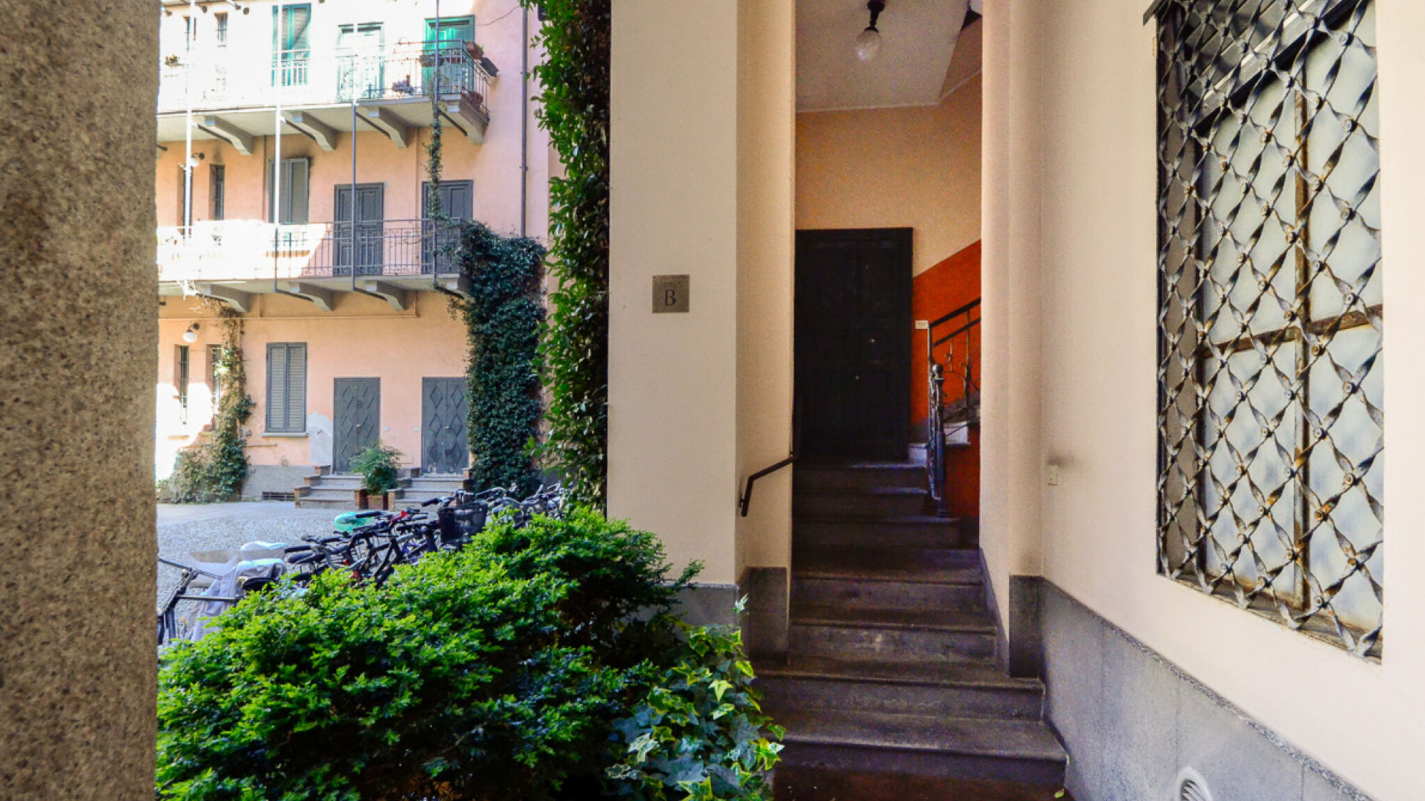Italianway Milano Salmini House - Elegance in Porta Romana Milano