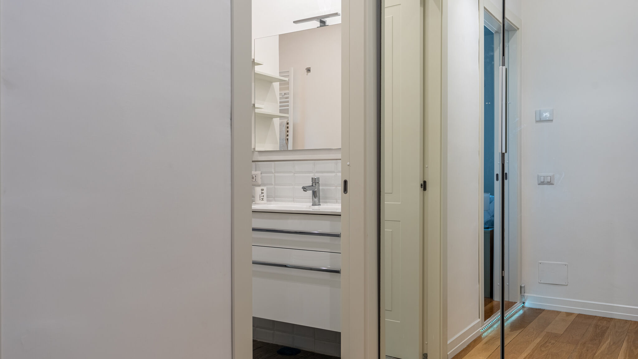 Italianway Roma Central Apt + Parking – by Viva Domus