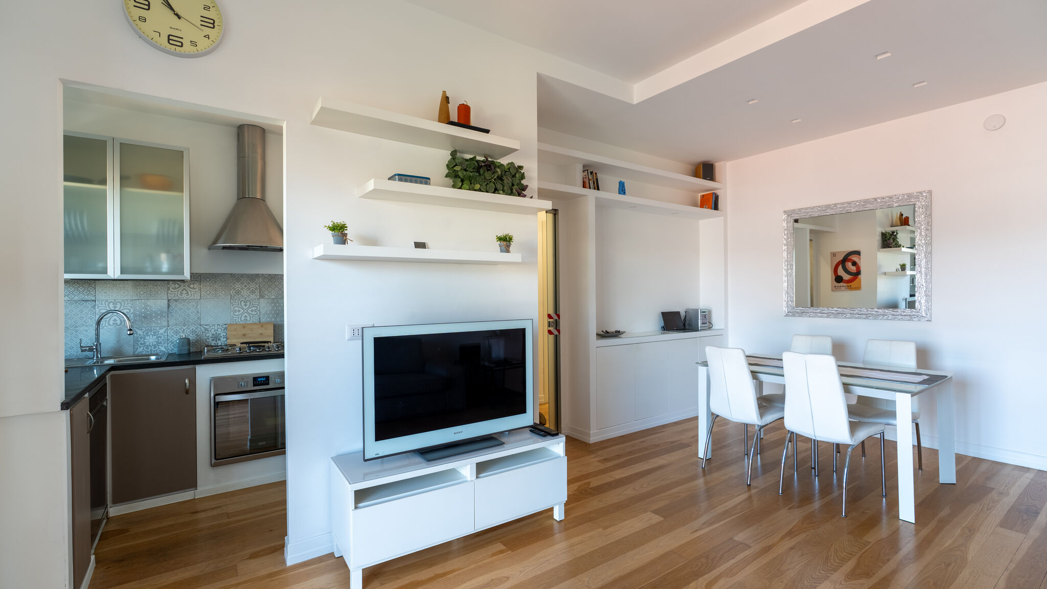 Italianway Roma Central Apt + Parking – by Viva Domus