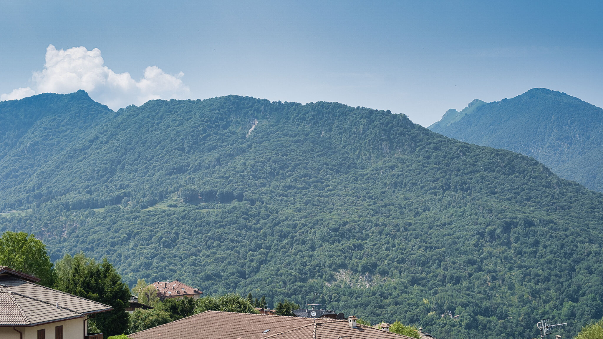 Italianway Moggio Casa Rachele - mountain panorama