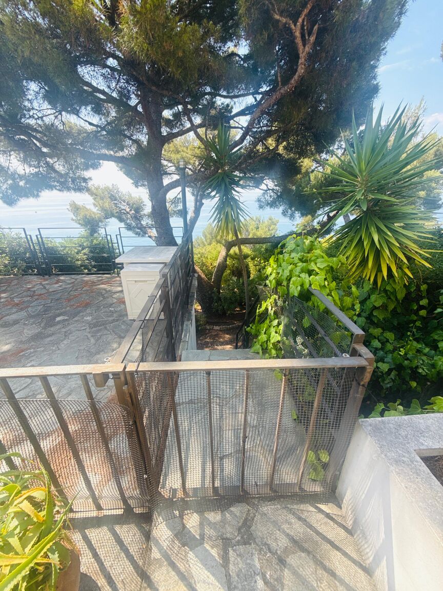 Italianway Andora Villa Fronte Mare Con Terrazza