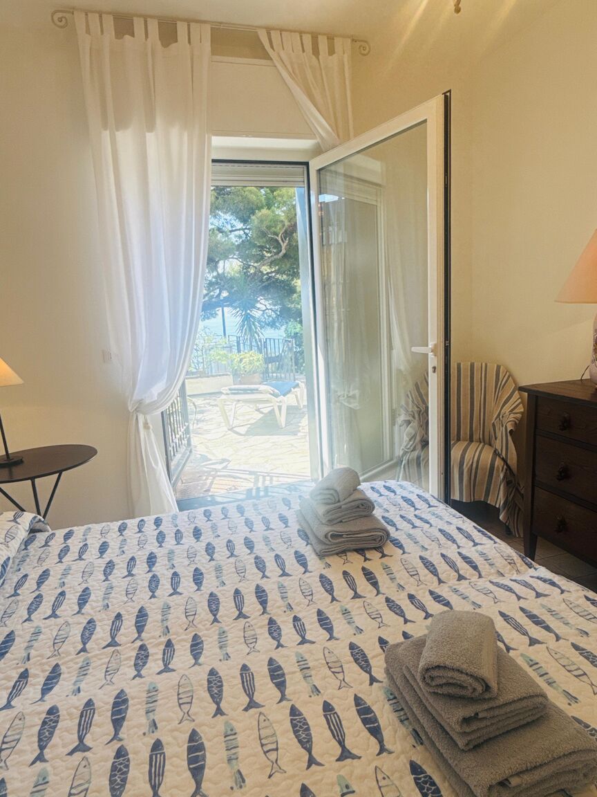 Italianway Andora Villa Fronte Mare Con Terrazza