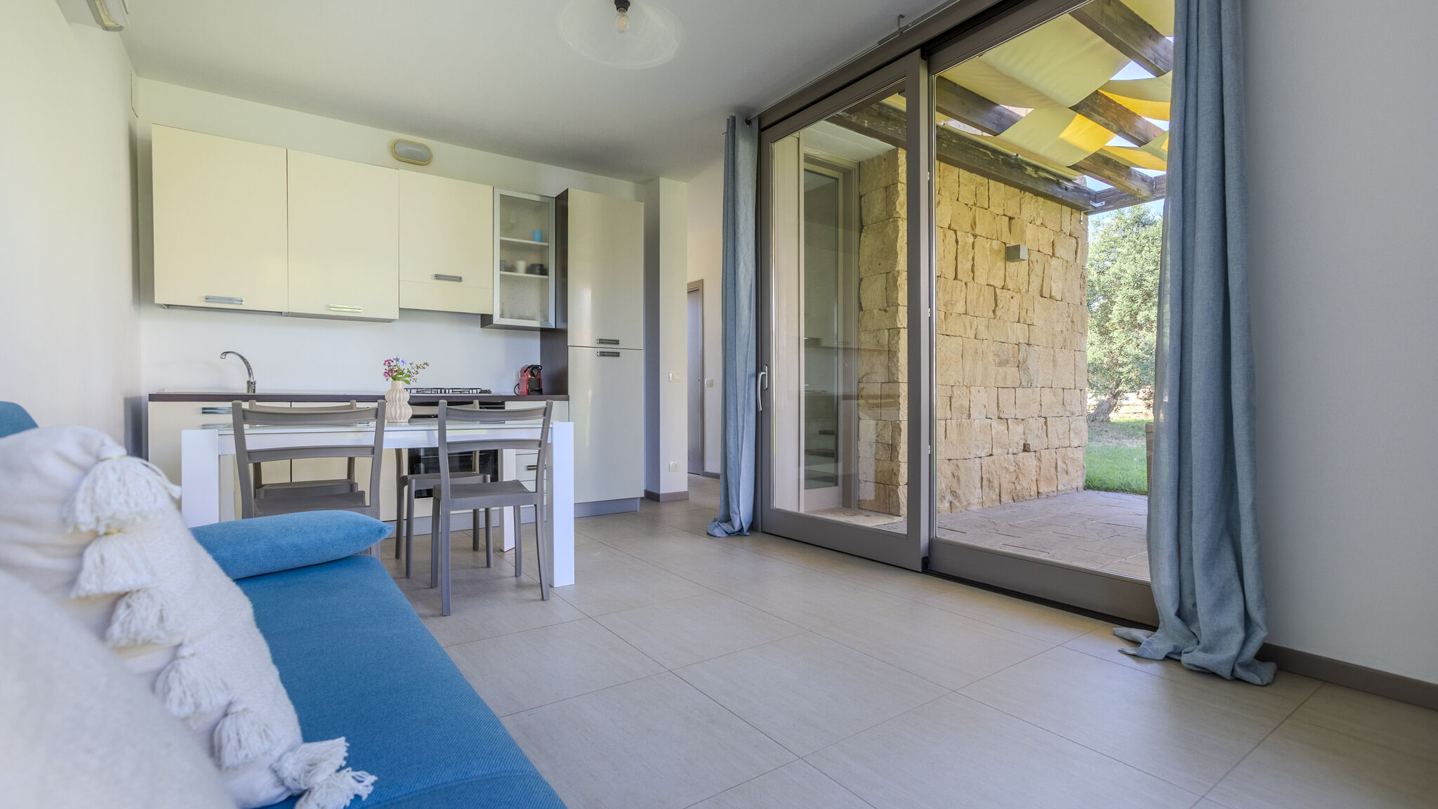 Italianway Masainas Golden Stone Villa: Pool & Relax