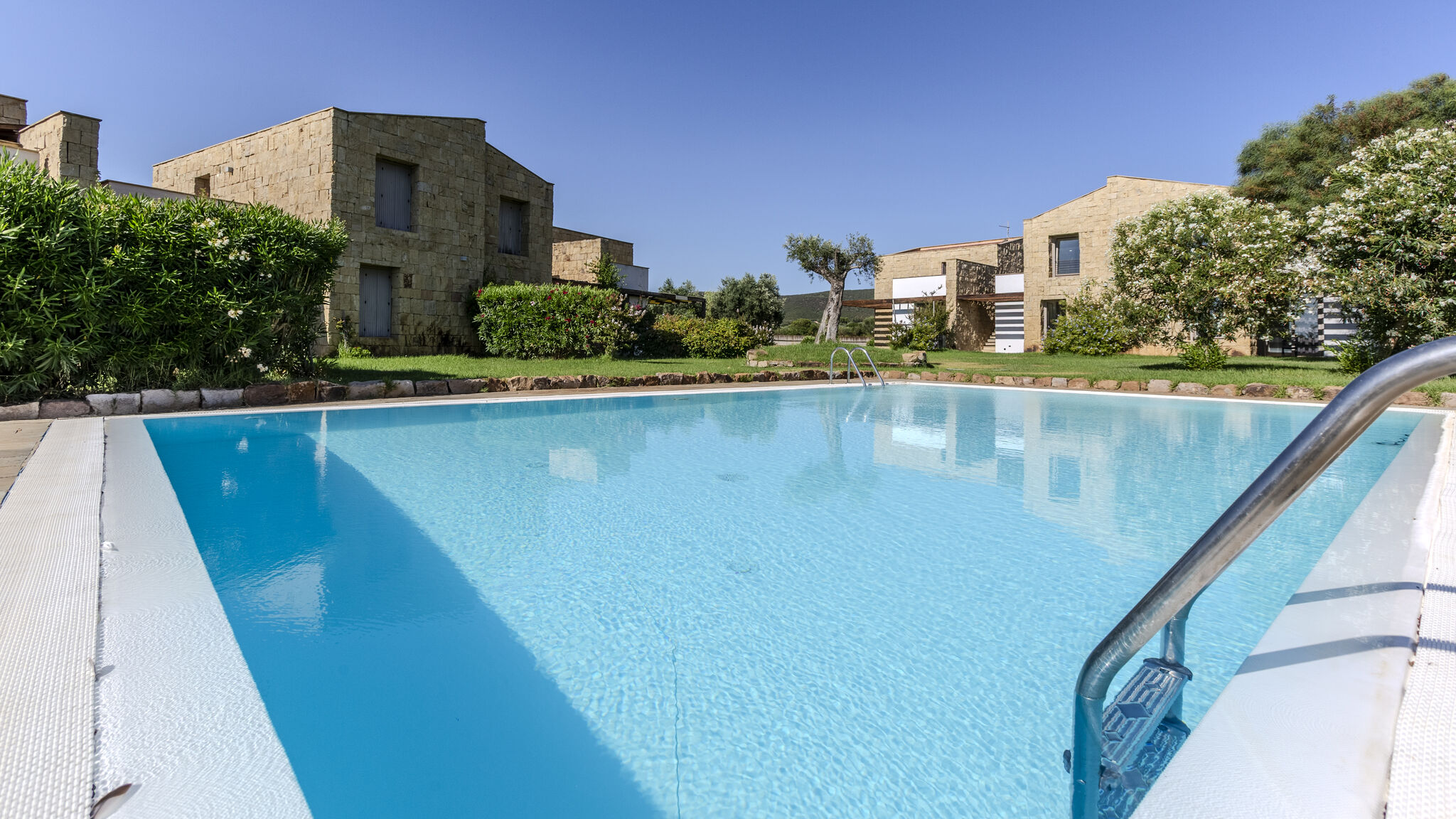 Italianway Masainas Golden Stone Villa: Pool & Relax
