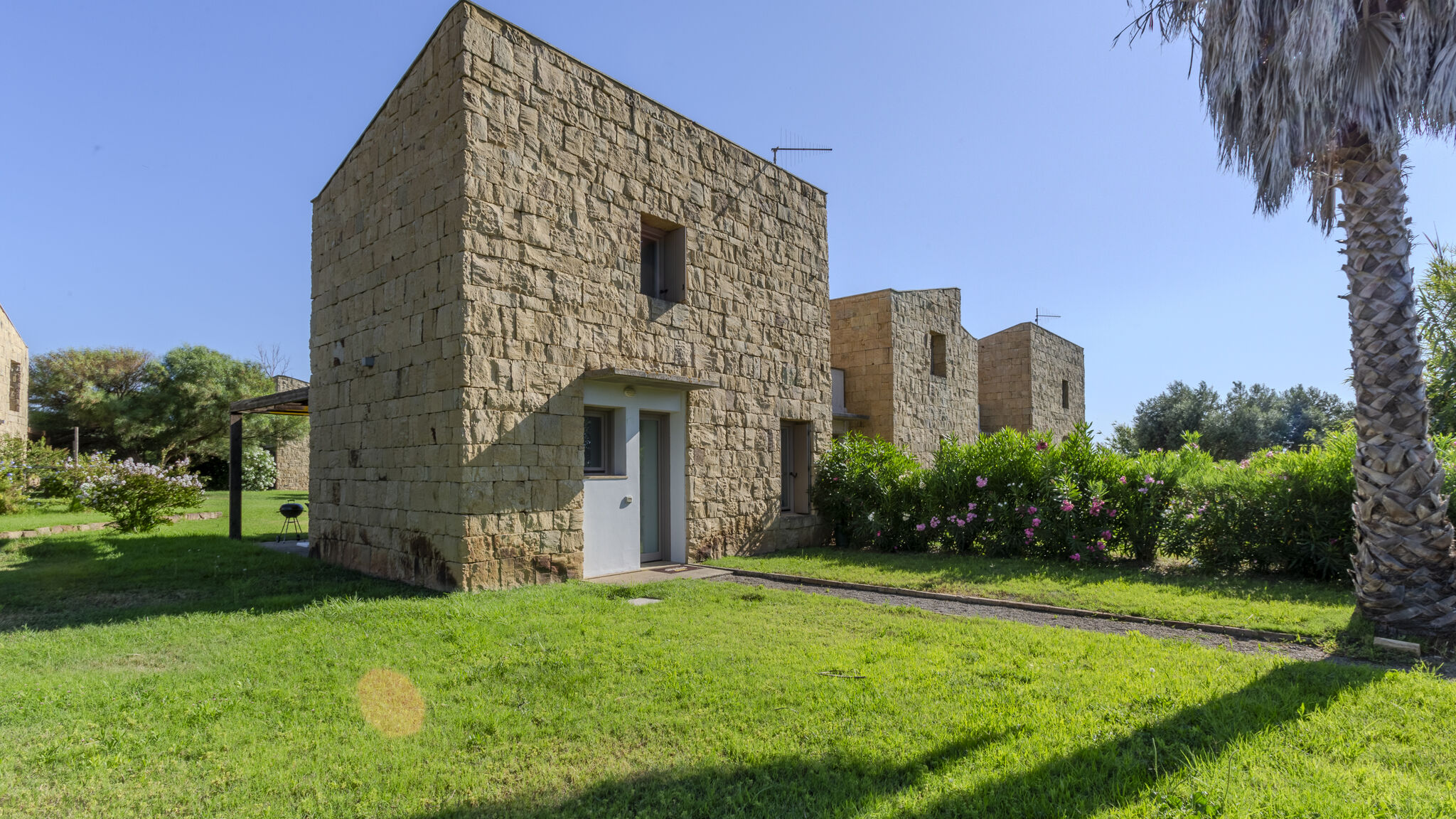 Italianway Masainas Golden Stone Villa: Pool & Relax