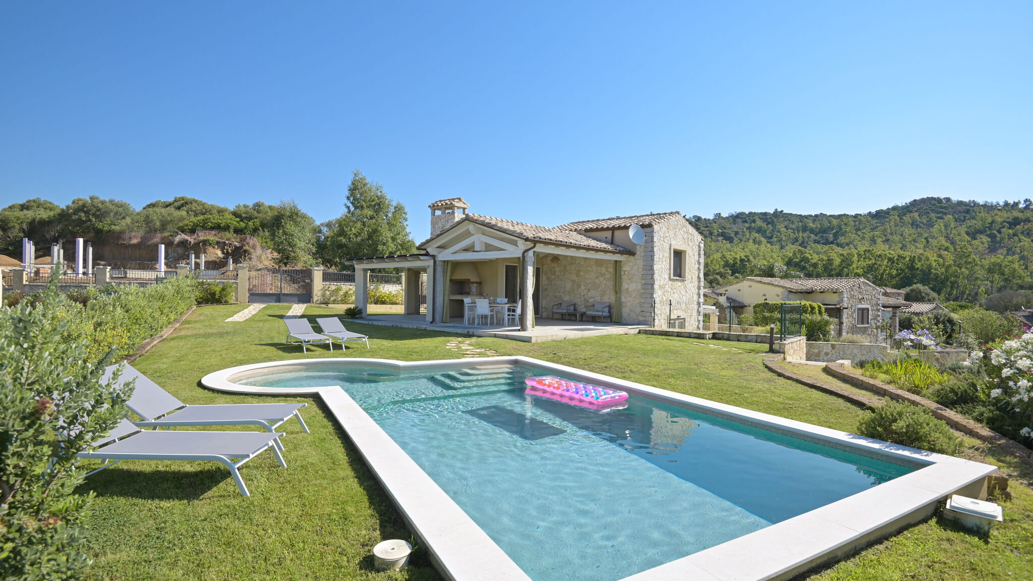 Italianway Castiadas Villa Belvedere with private Pool in Castiadas