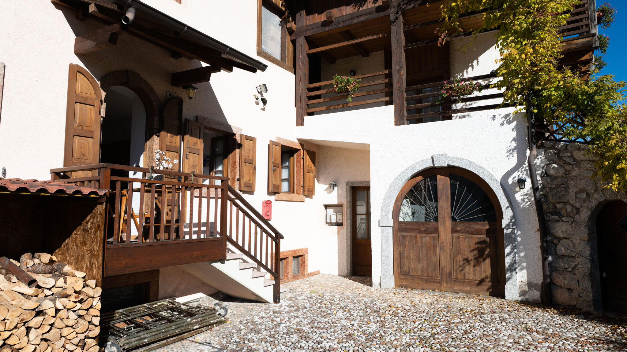 Italianway Comano Terme Casa Vacanza Le More By Immobilux