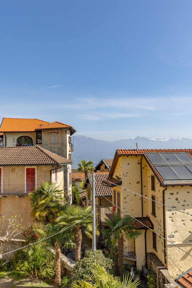 Lago Maggiore - Rentals & Estate Cannobio Antica Villa Branca by Lago Maggiore Rentals 