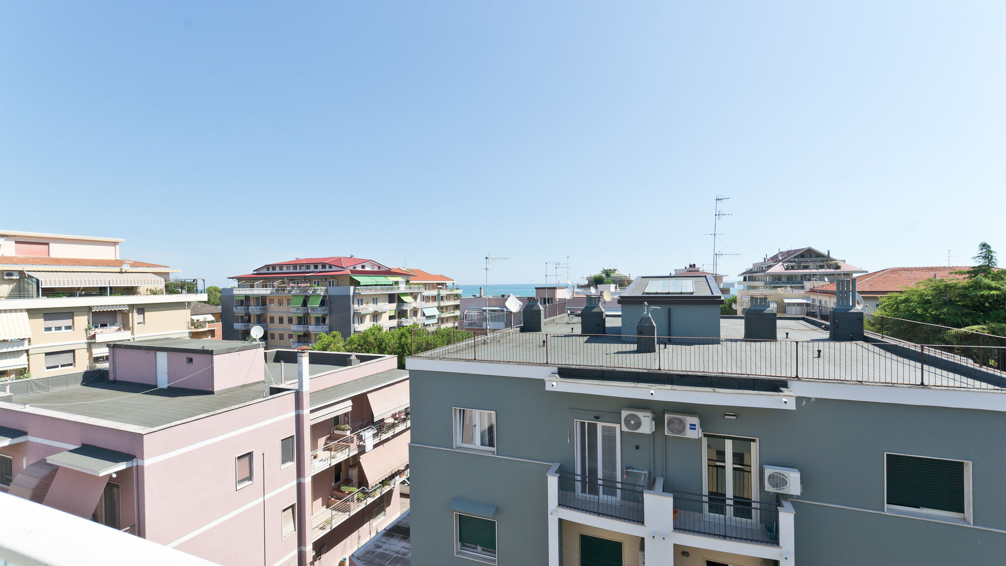 Italianway Pescara Pescara Beach Alba