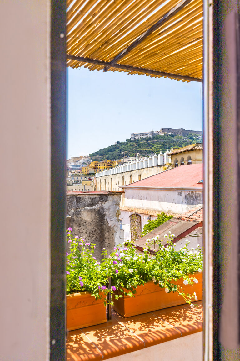 Italianway Napoli Pazzariello Roof by NapoliApartments