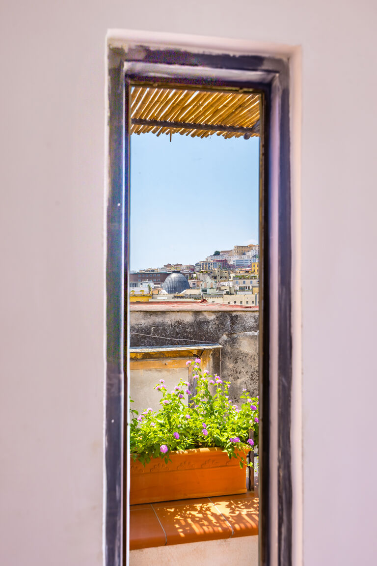 Italianway Napoli Pazzariello Roof by NapoliApartments