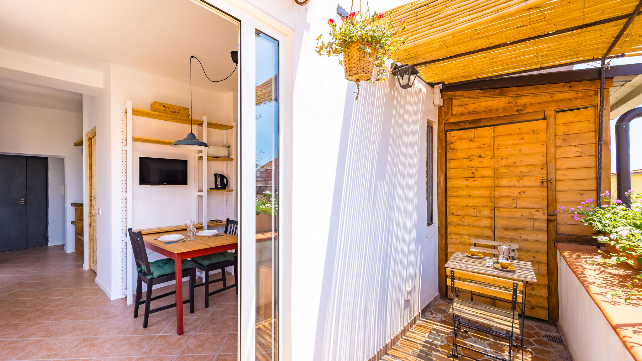 Italianway Napoli Pazzariello Roof by NapoliApartments