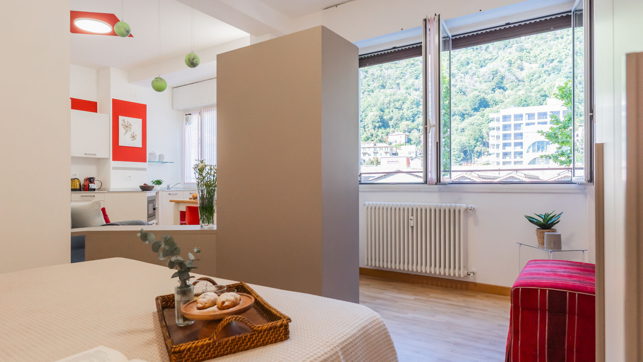 Italianway Como Nineteen by Rent All Como