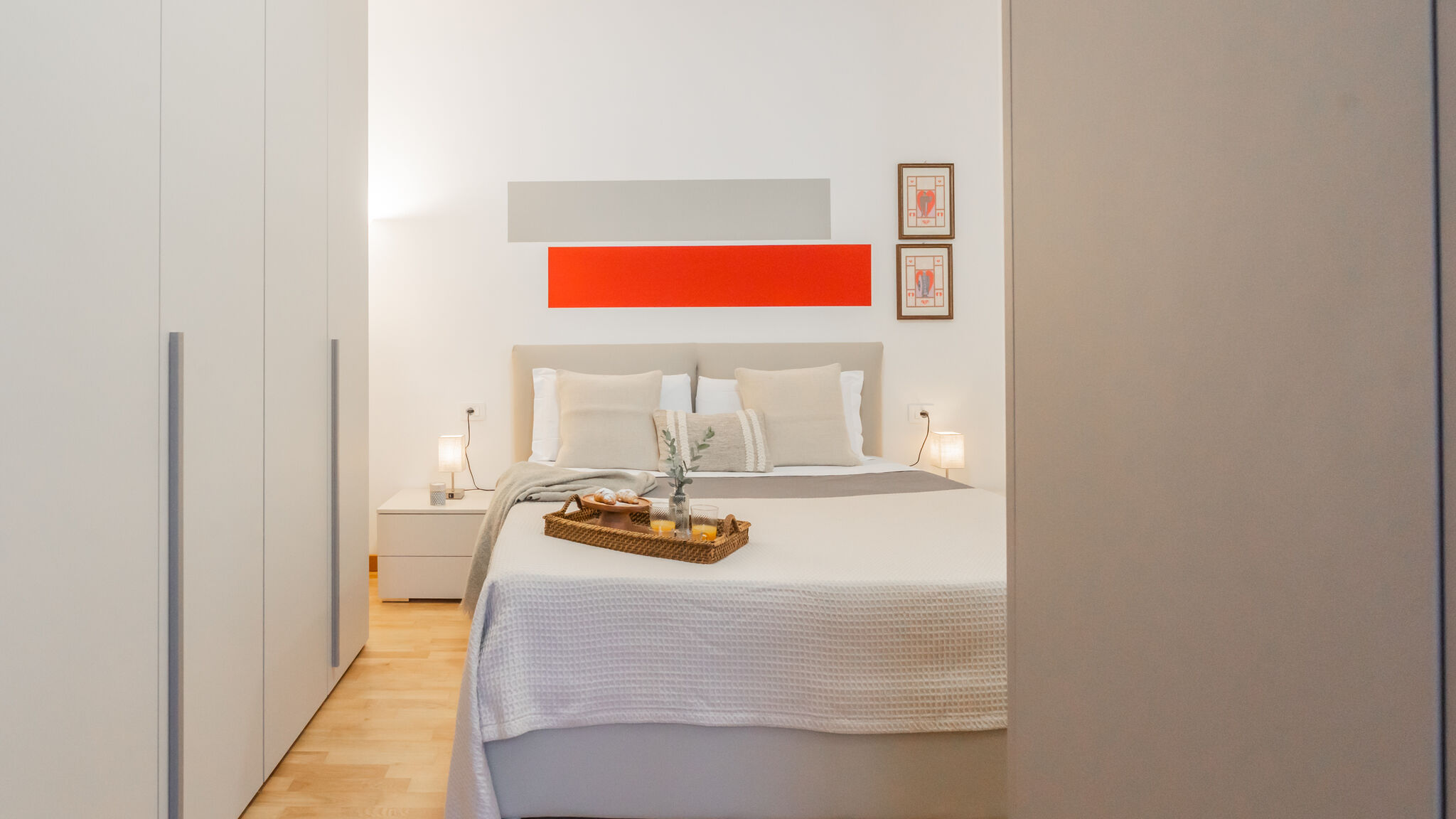 Italianway Como Nineteen by Rent All Como