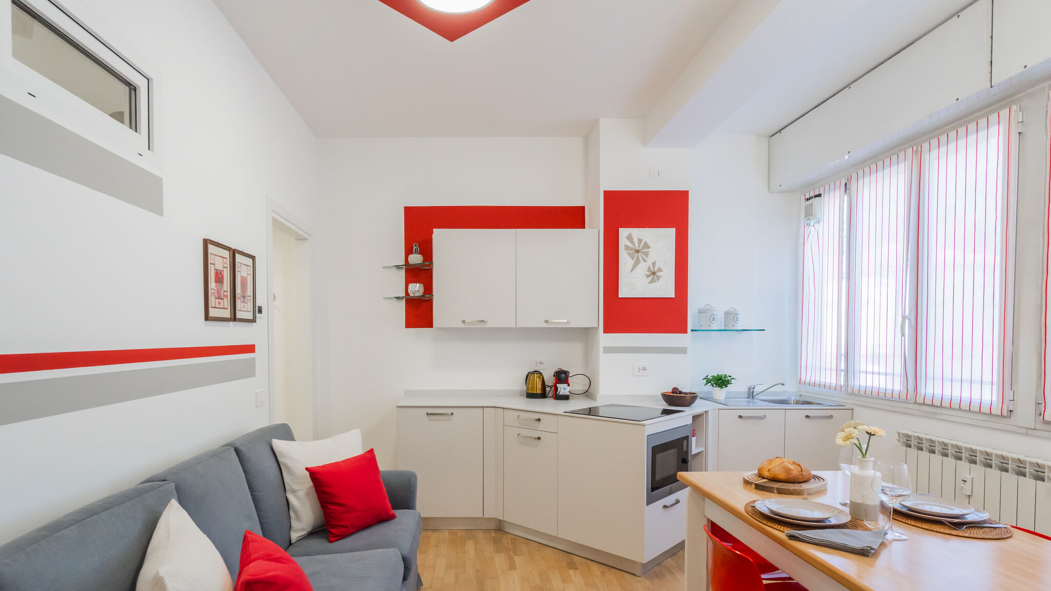 Italianway Como Nineteen by Rent All Como