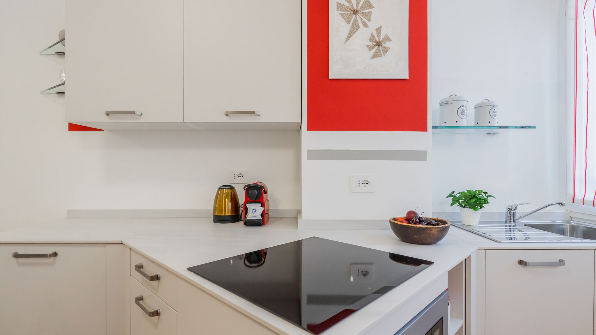 Italianway Como Nineteen by Rent All Como