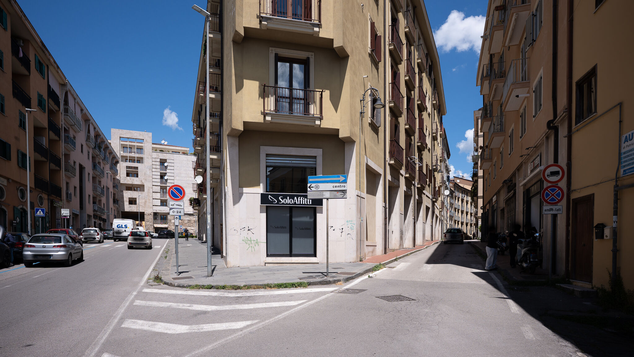 Italianway Avellino Habitat 825 - Free Parking