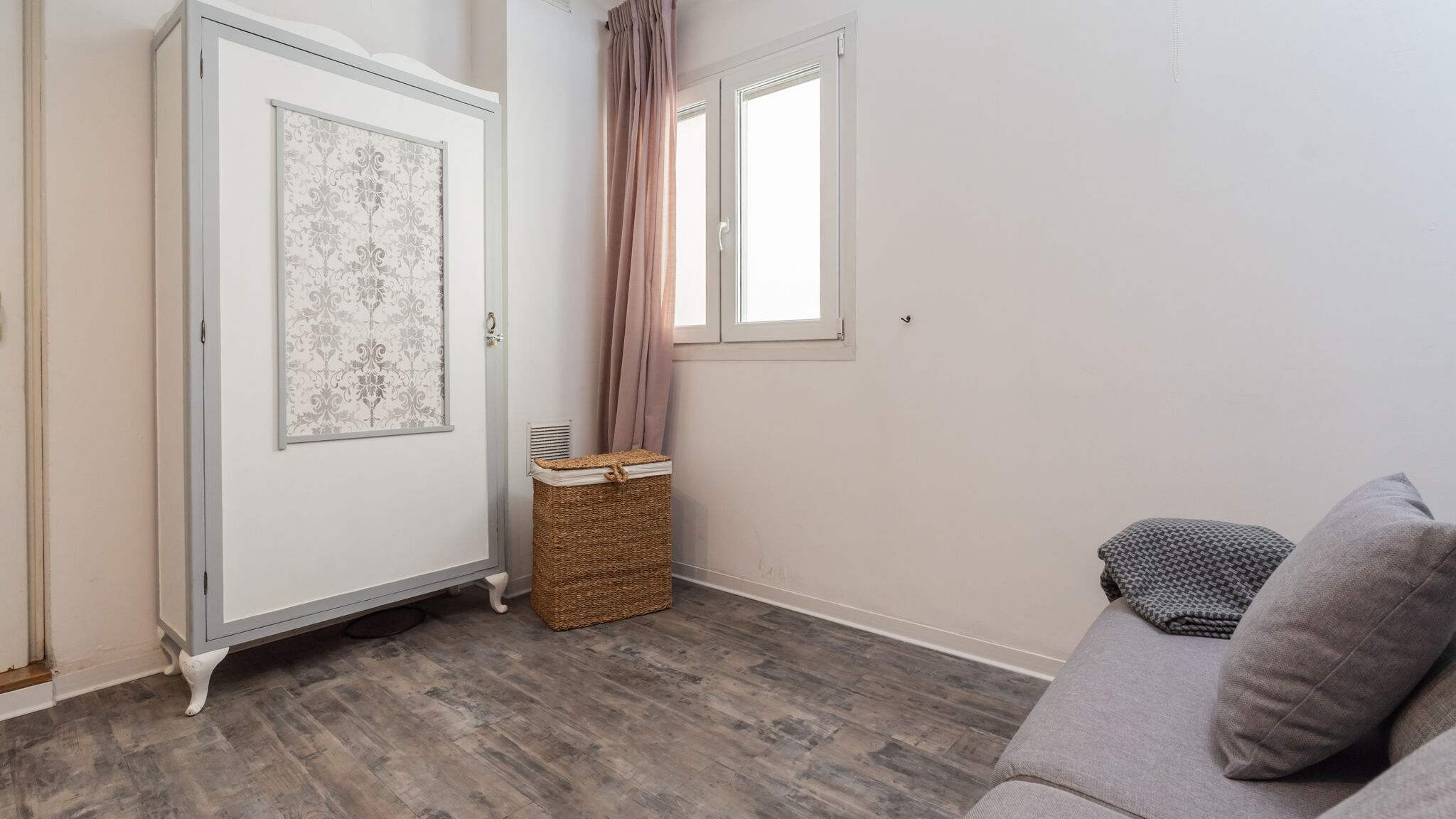 Italianway Como Churchkey by Rent All Como
