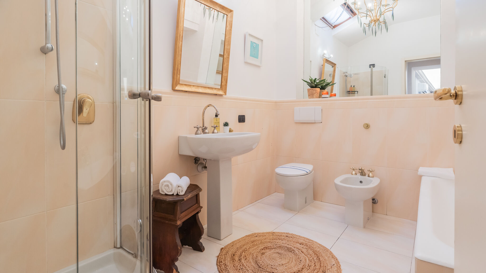 Italianway Como Churchkey by Rent All Como