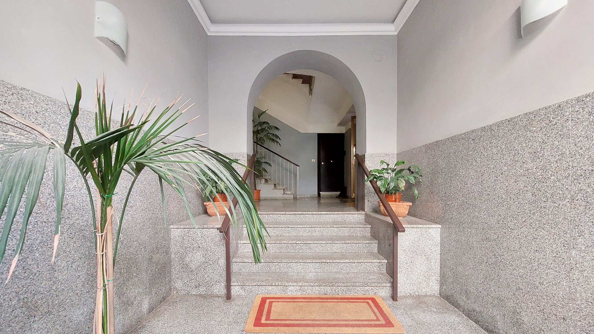 Italianway Roma Amiterno Elegance - by Domus & Dimore