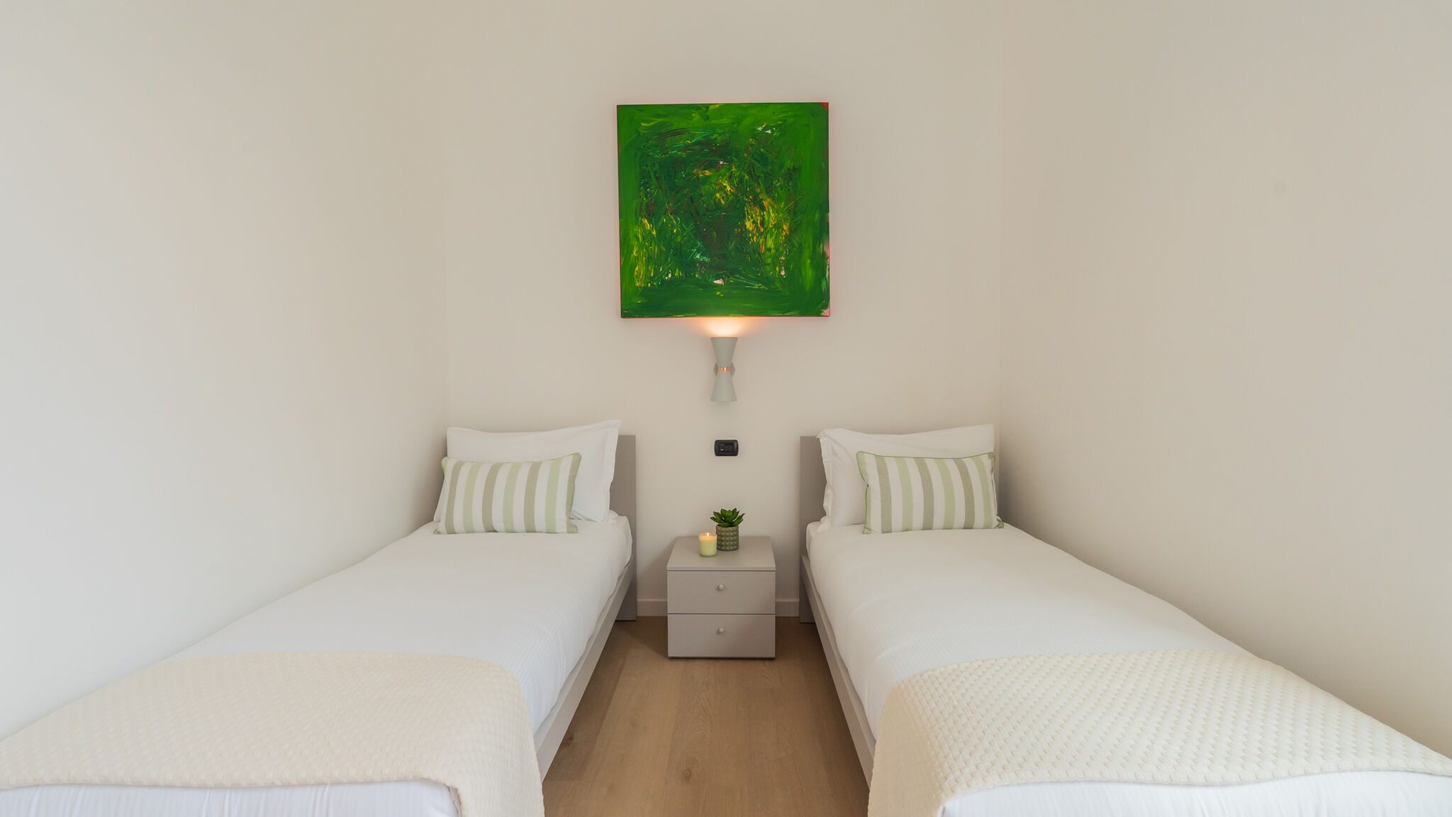 Italianway Como Duomo View & Balconies by Rent All Como