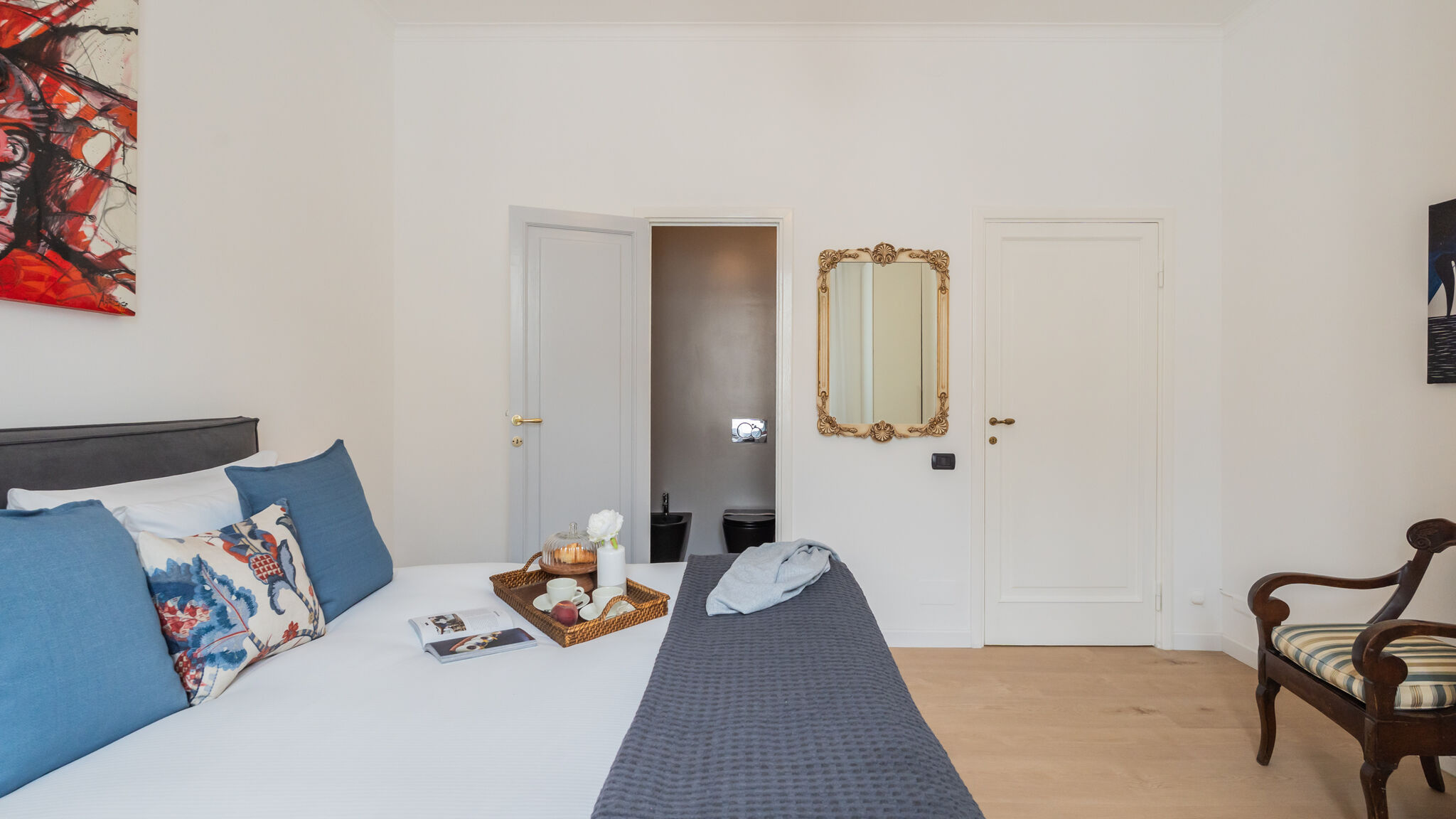 Italianway Como Duomo View & Balconies by Rent All Como