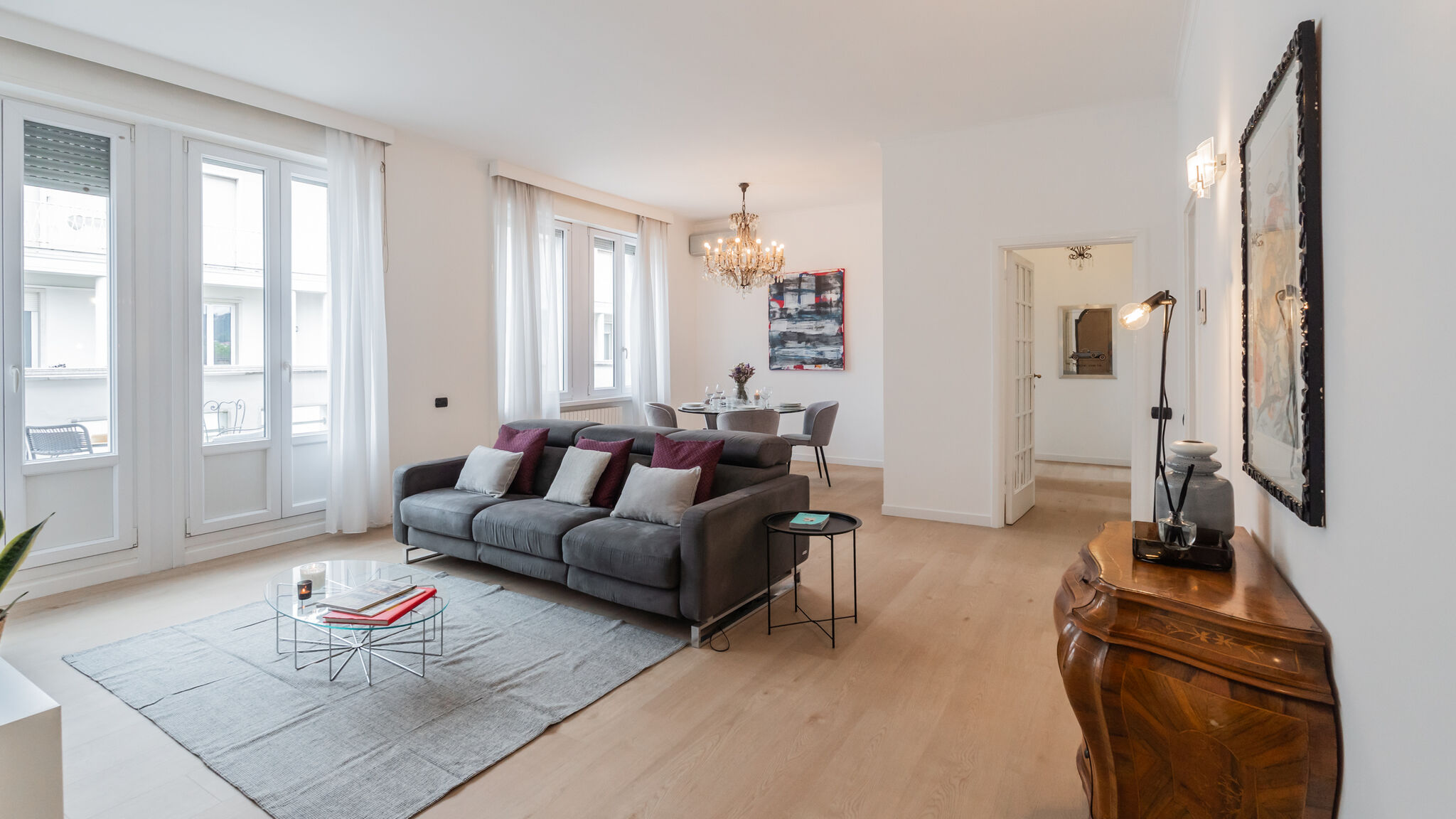 Italianway Como Duomo View & Balconies by Rent All Como