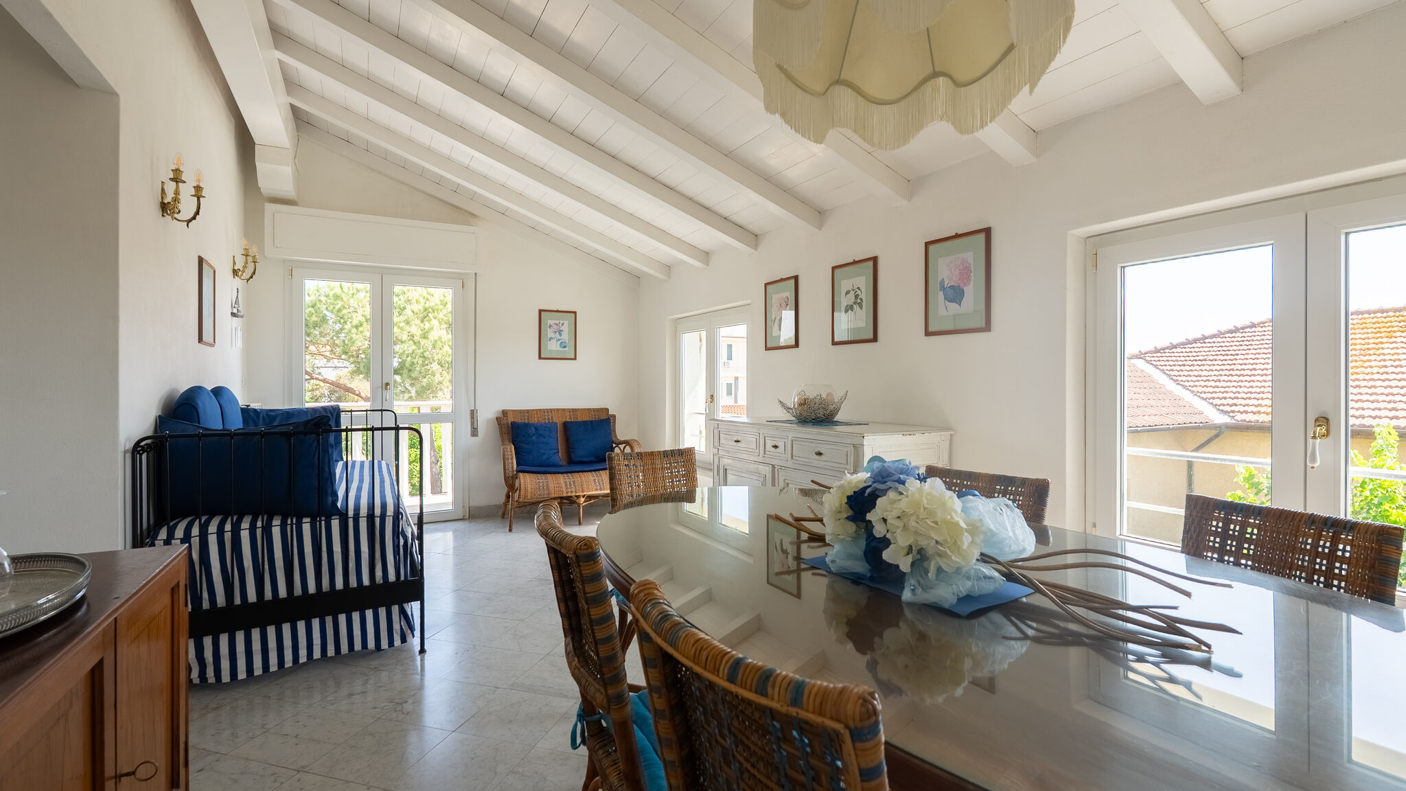 Italianway Pietrasanta Bilocale a picco sul mare - Vivere Housing