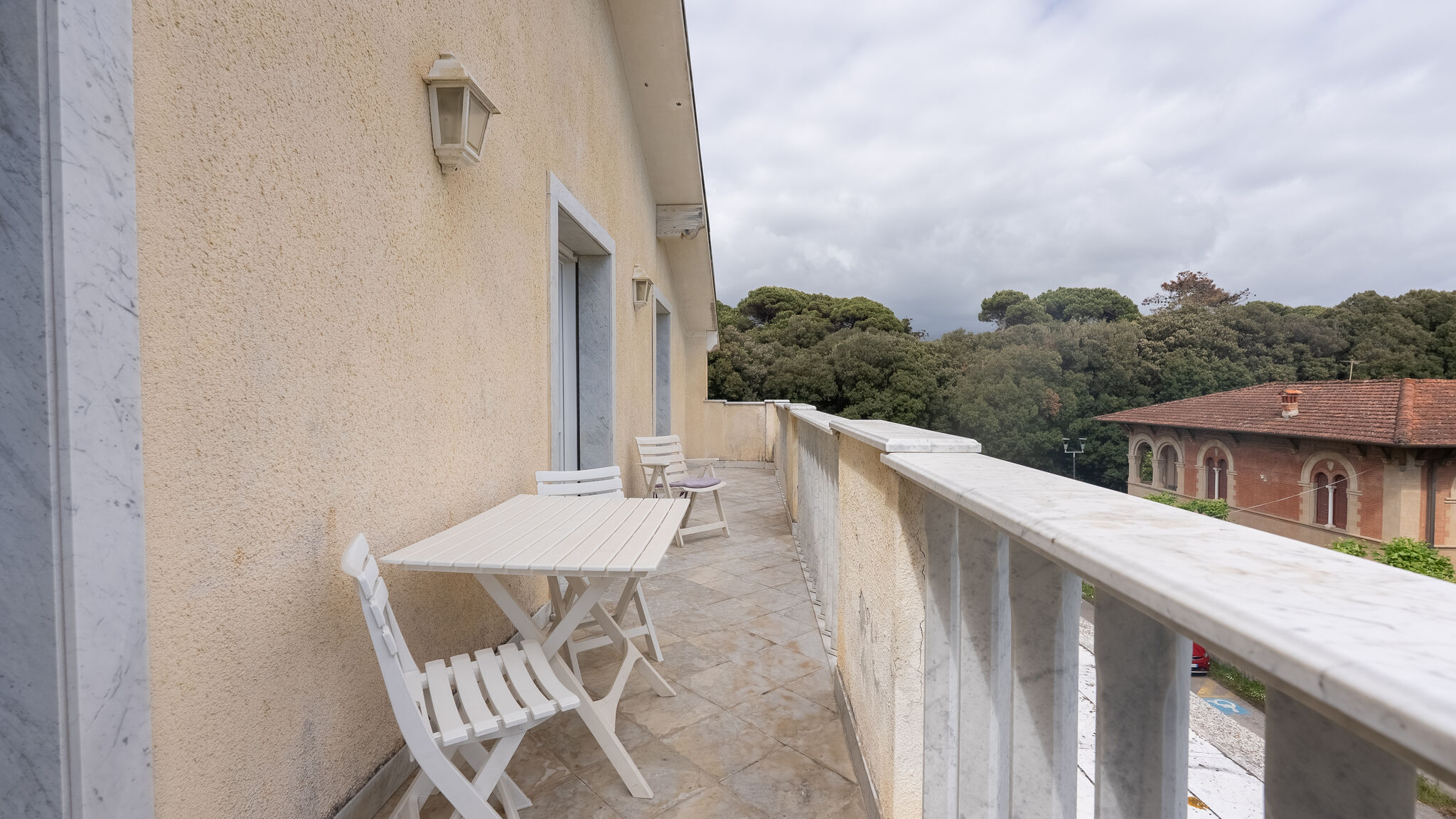 Italianway Pietrasanta Bilocale a picco sul mare - Vivere Housing
