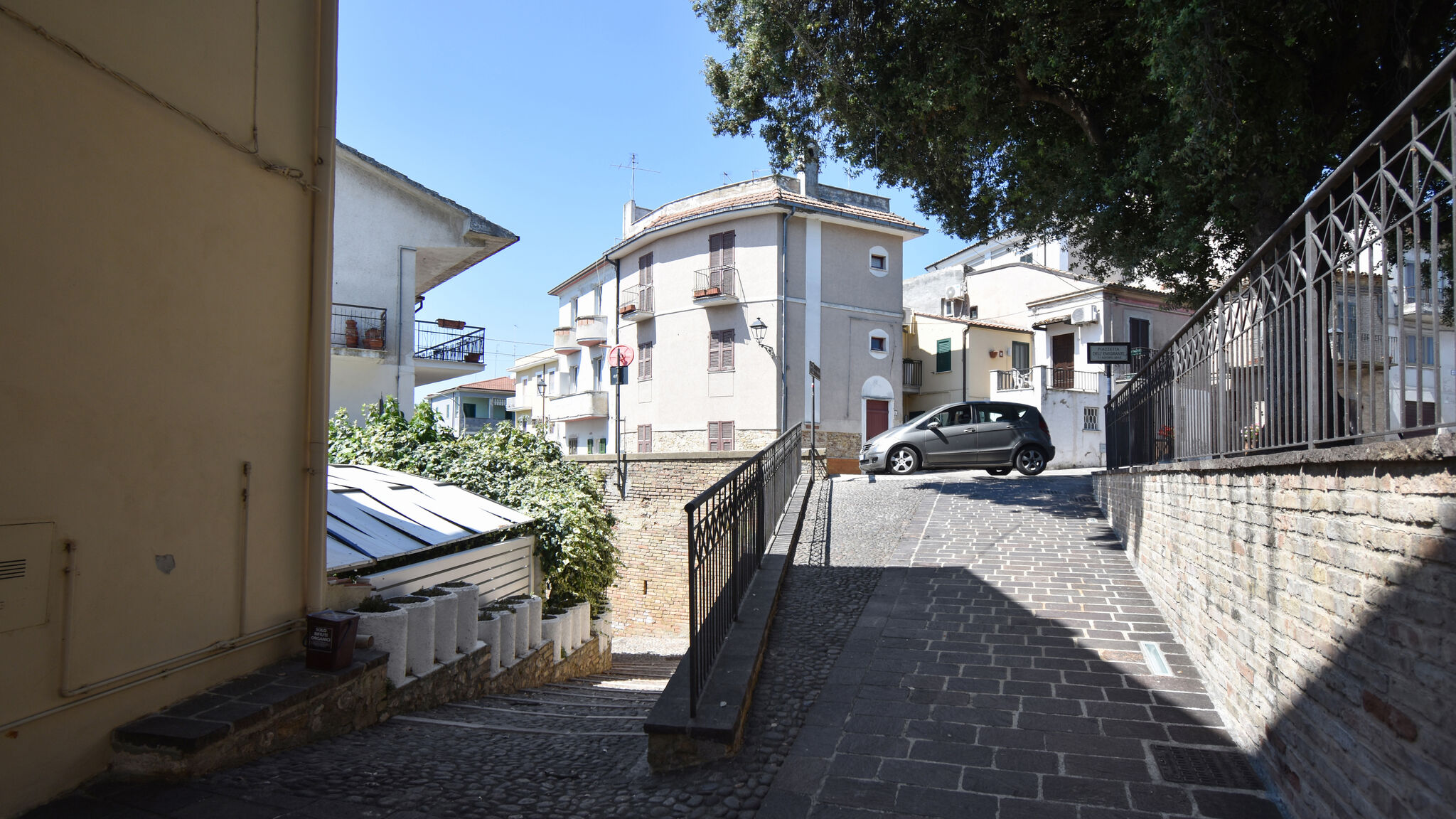 Italianway Rocca San Giovanni Rocca borgo experience - YPA