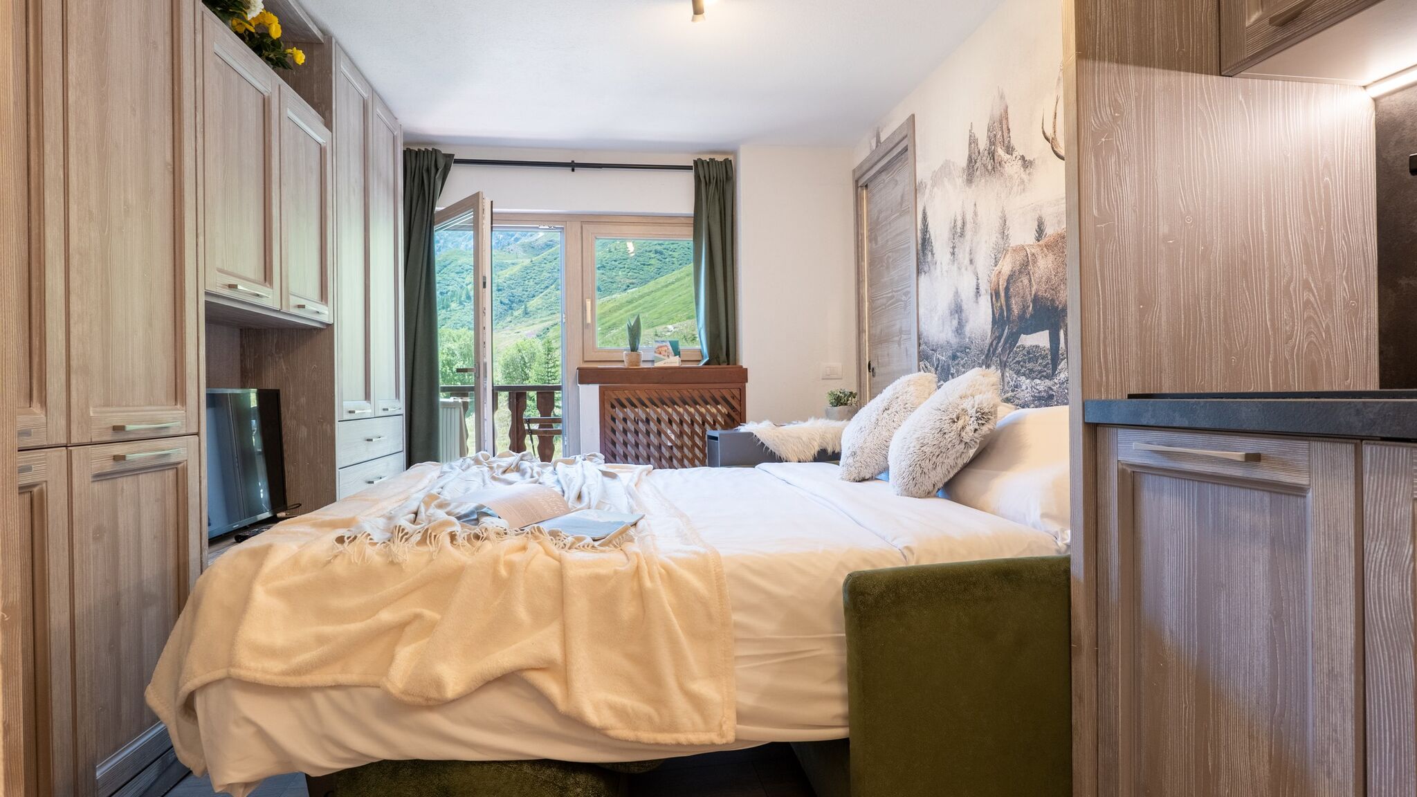 Italianway Valtournenche Cretaz Nest - Central Studio near Ski Lifts