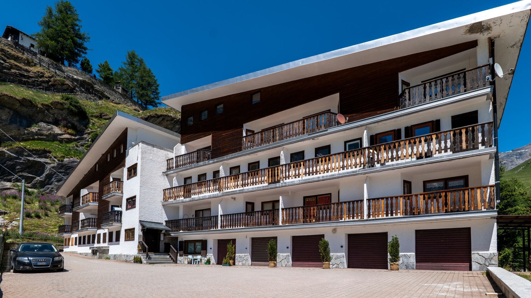 Italianway Valtournenche Cretaz Nest - Central Studio near Ski Lifts