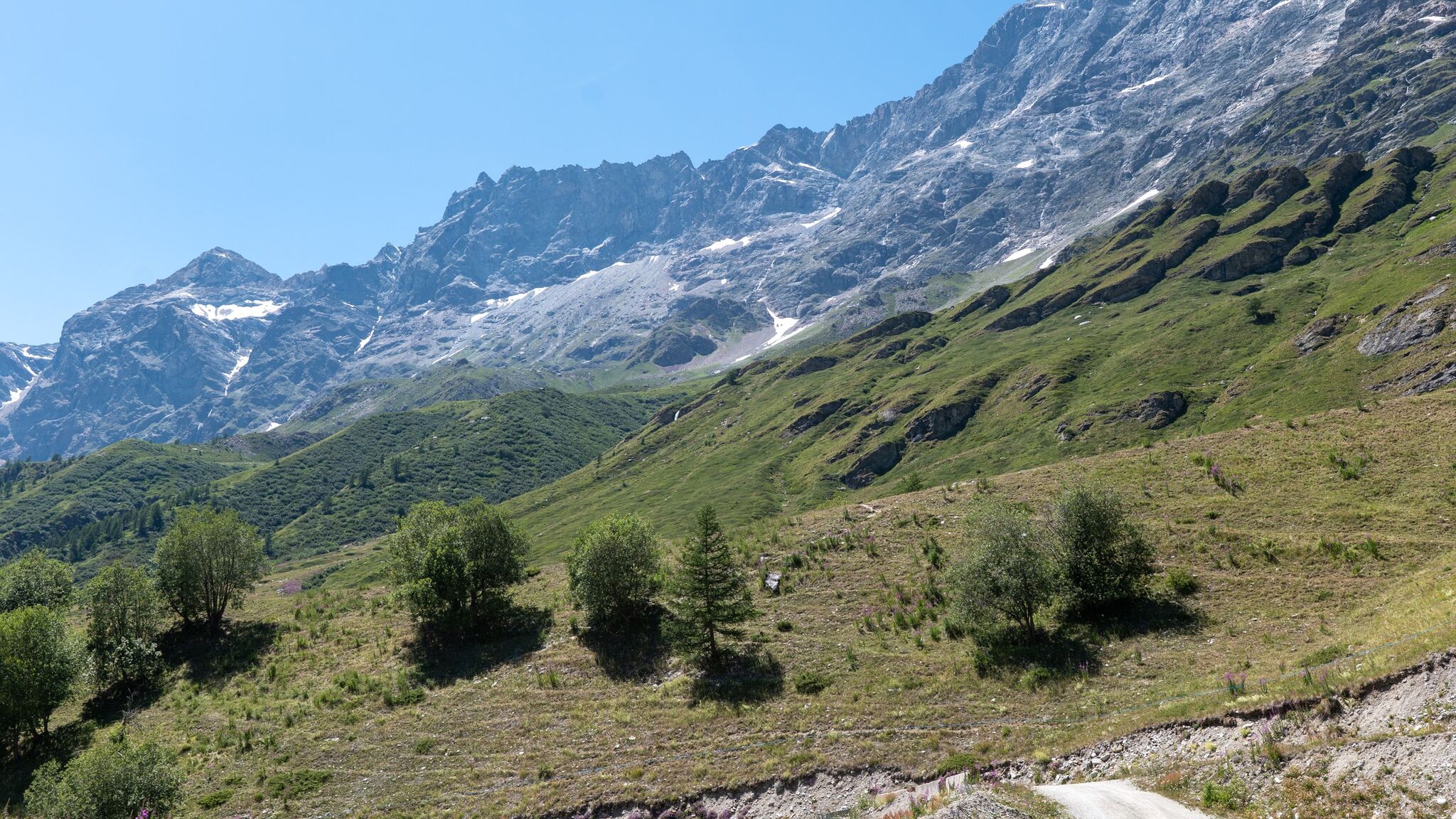 Italianway Valtournenche Cretaz Nest - Central Studio near Ski Lifts
