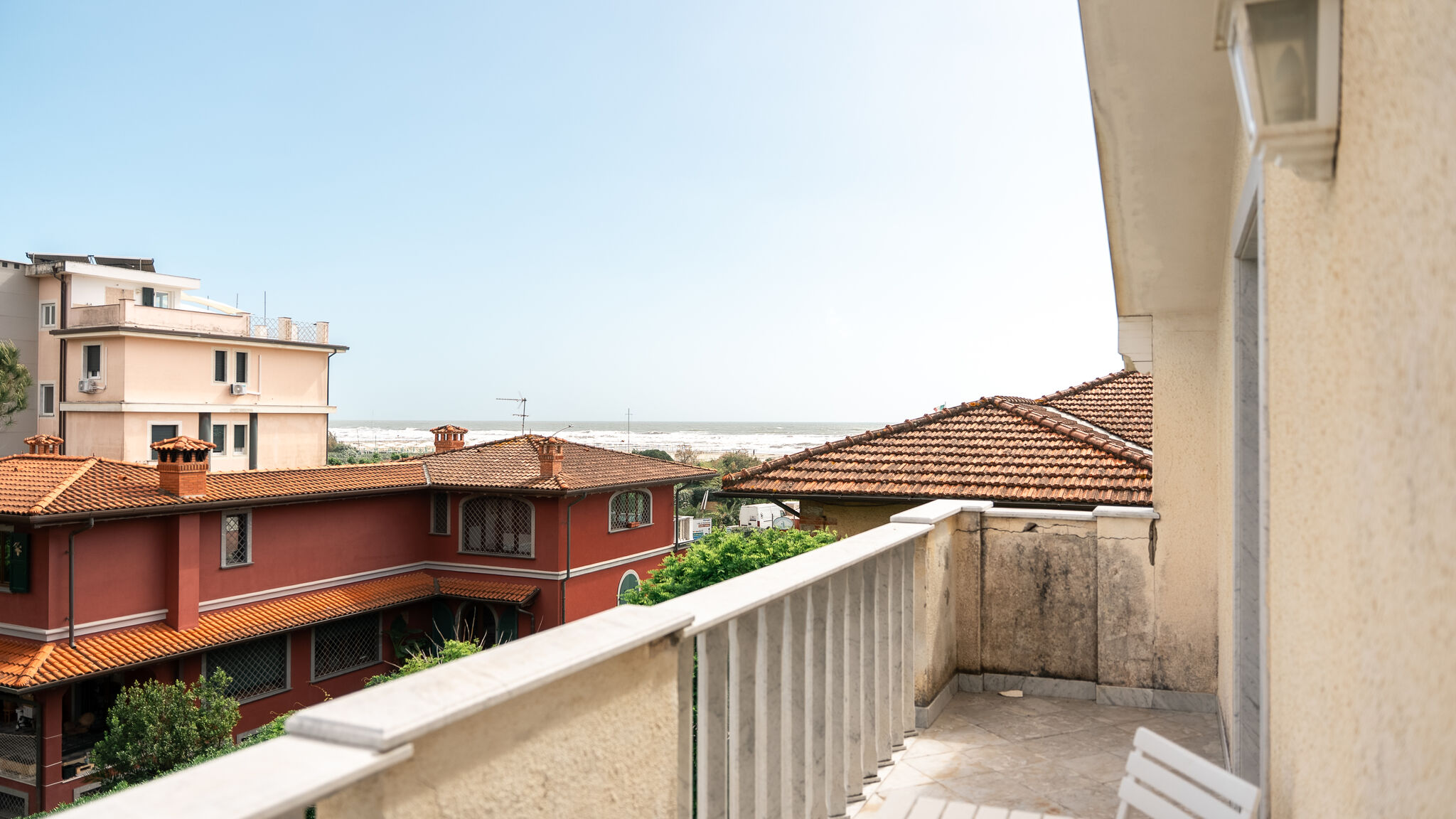 Italianway Pietrasanta Bilocale a picco sul mare - Vivere Housing