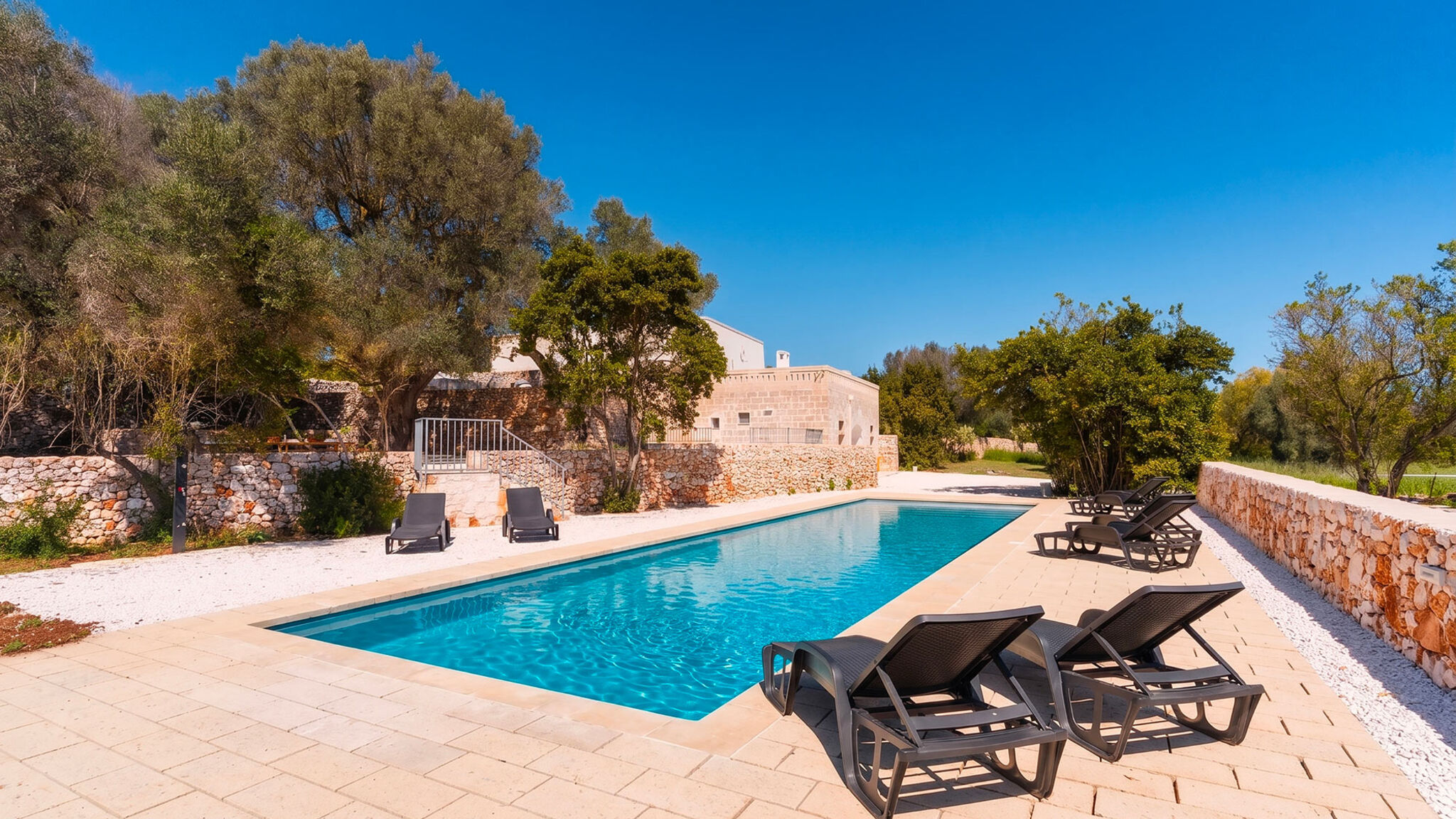 Italianway Ostuni Masseria Grotta Antica 6+2