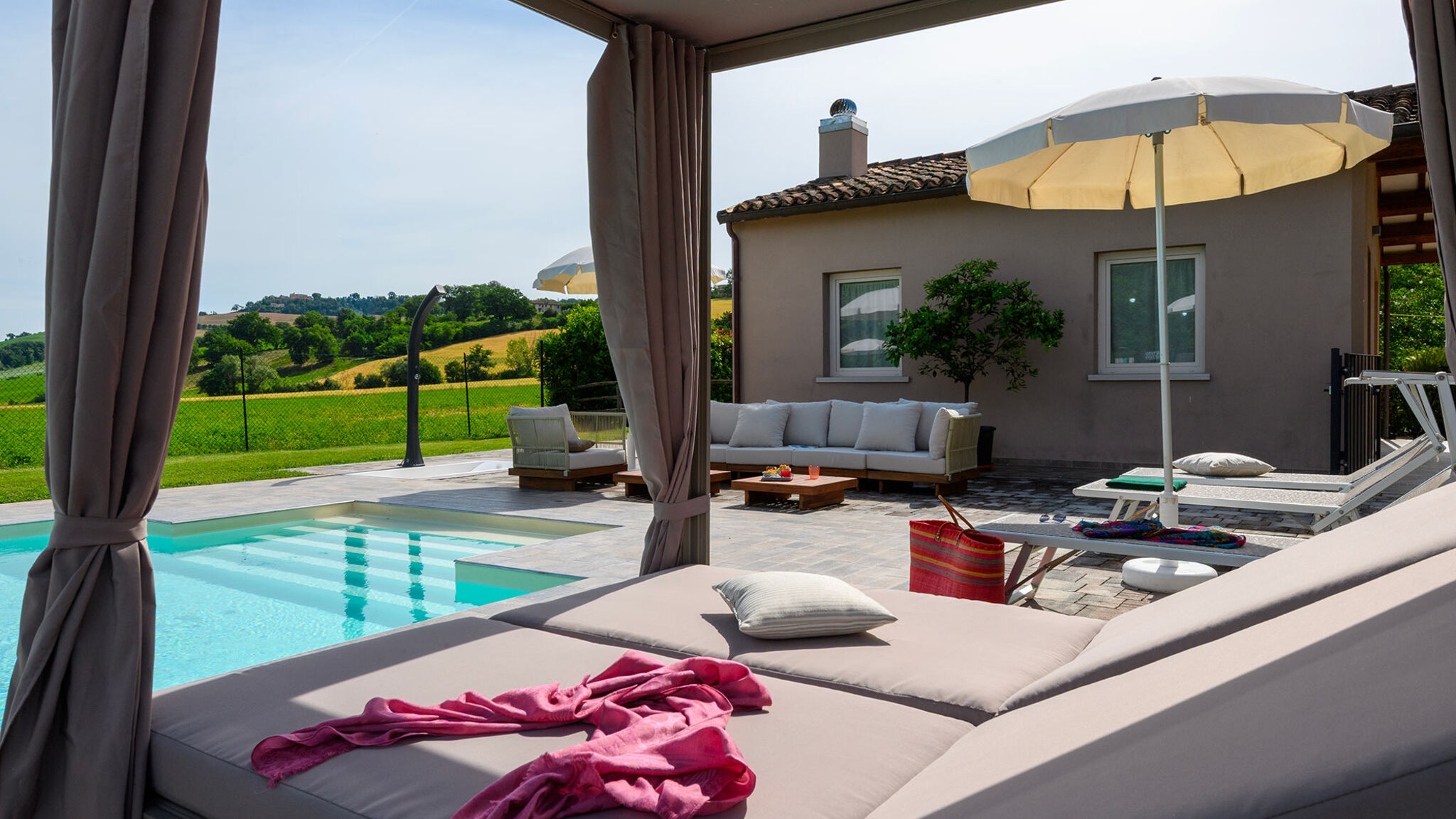 Italianway Fossombrone Villa Isola 8+2