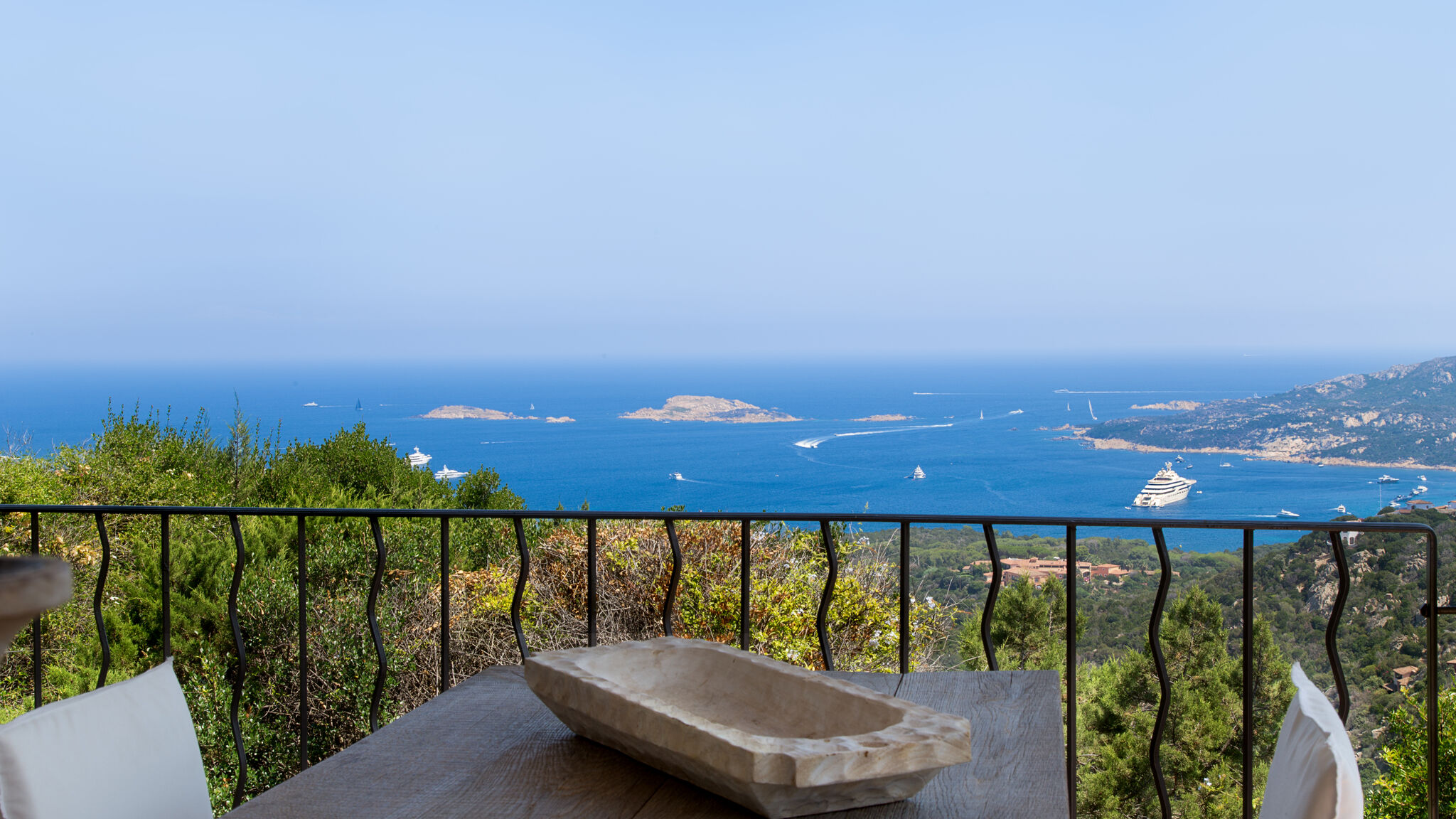 REBhomes Arzachena Villa Florin