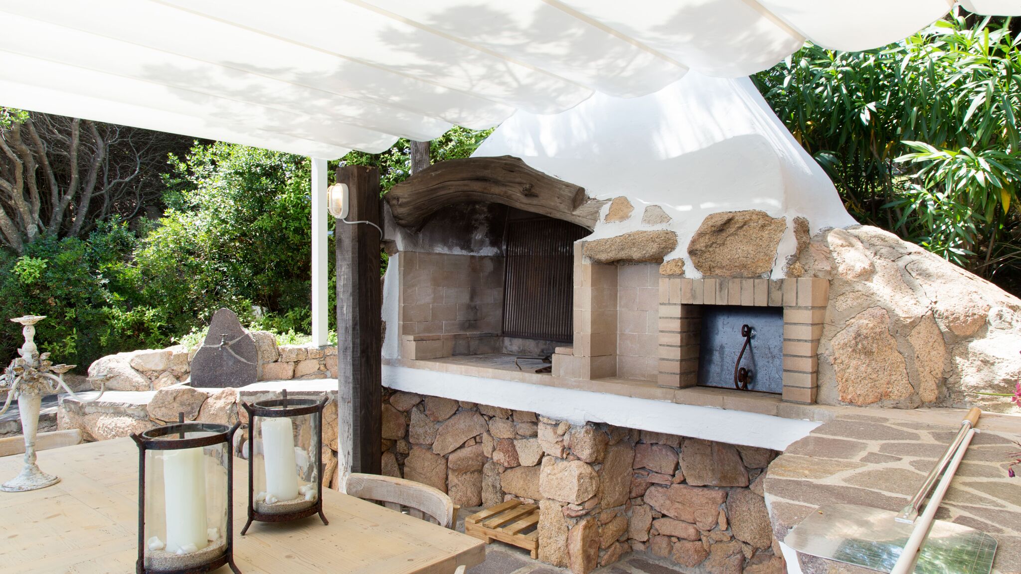 REBhomes Arzachena Villa Florin