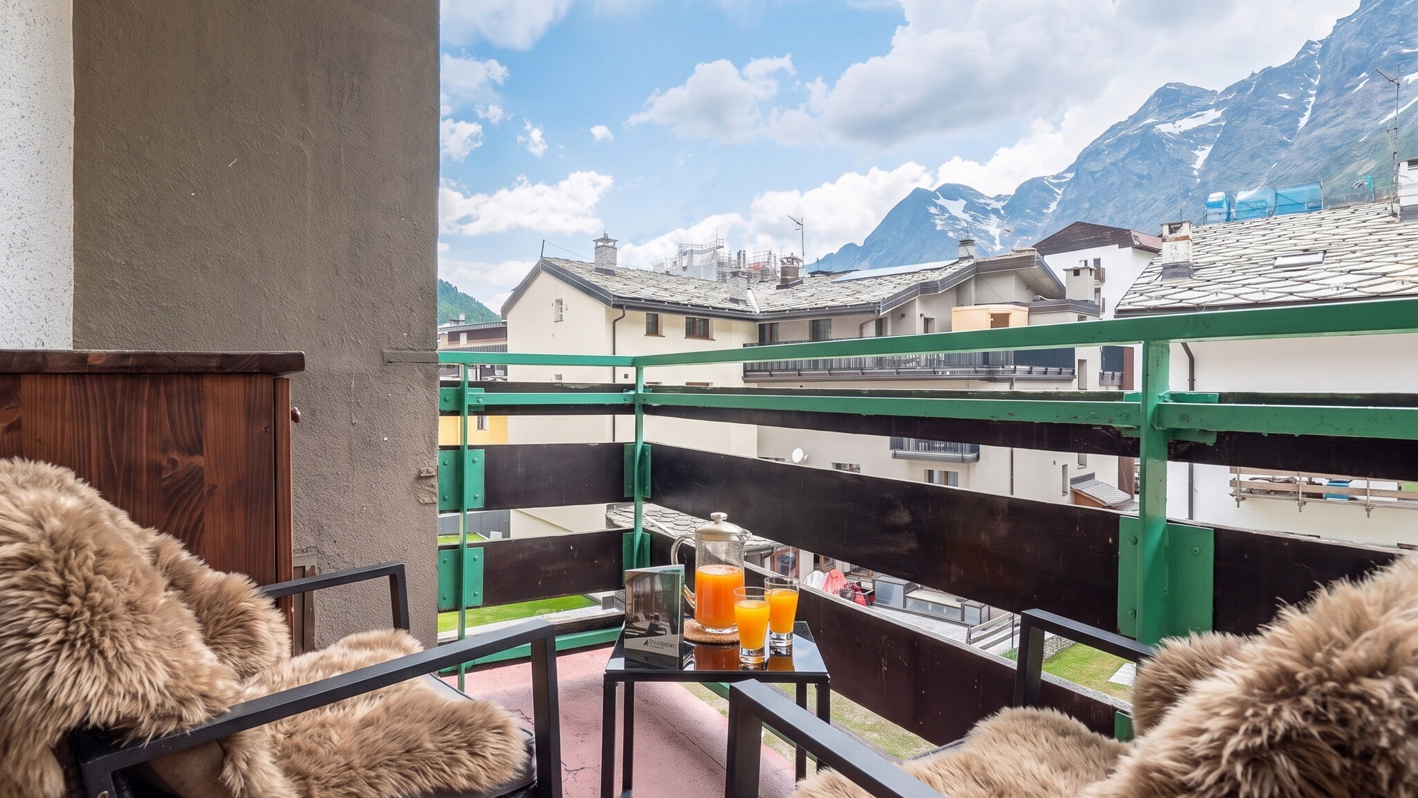 Italianway Valtournenche Alpine Nook - Central Cervinia Ski-in/Ski-o