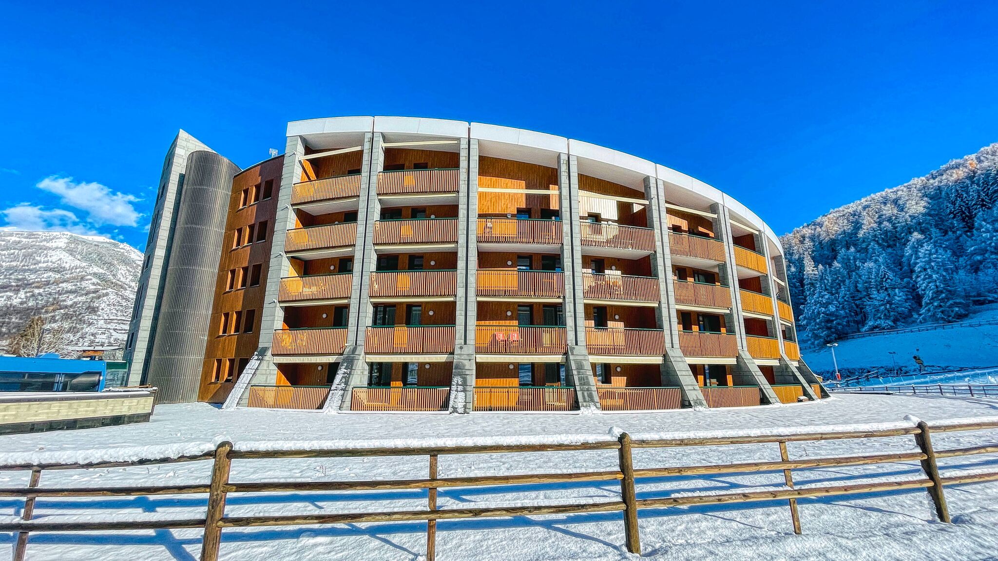Italianway Bardonecchia Smith Alta Langa - Maison d'Oc