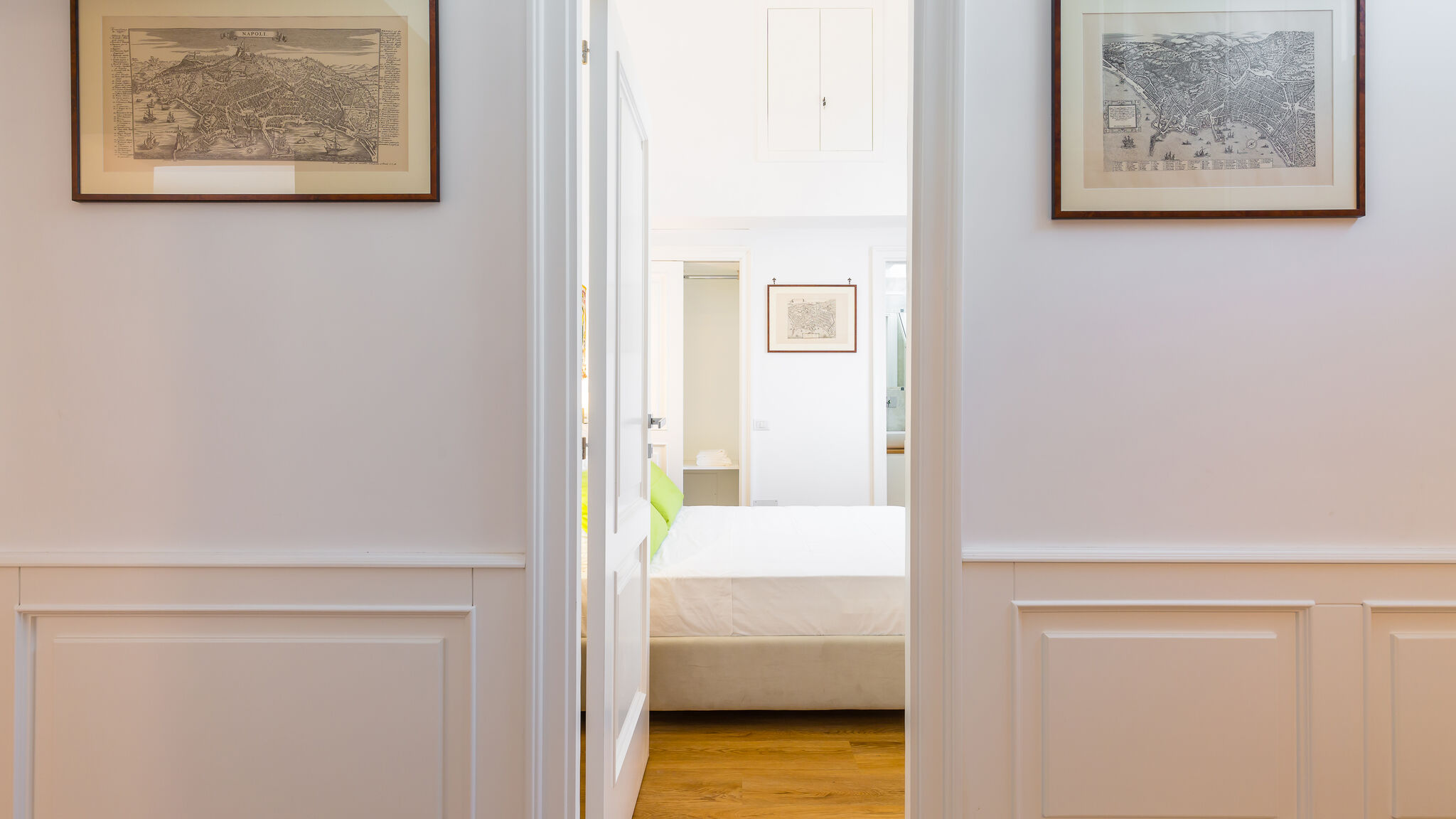 Italianway Napoli De Sangro Suite by NapoliApartments