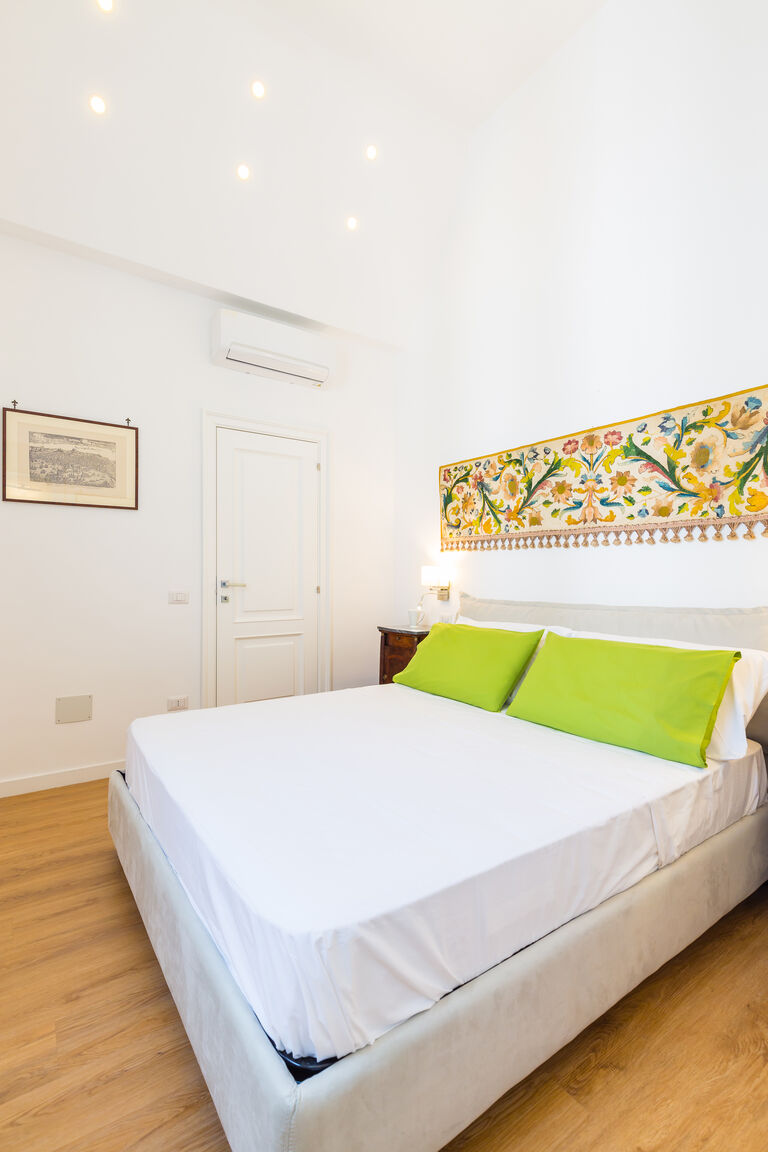 Italianway Napoli De Sangro Suite by NapoliApartments