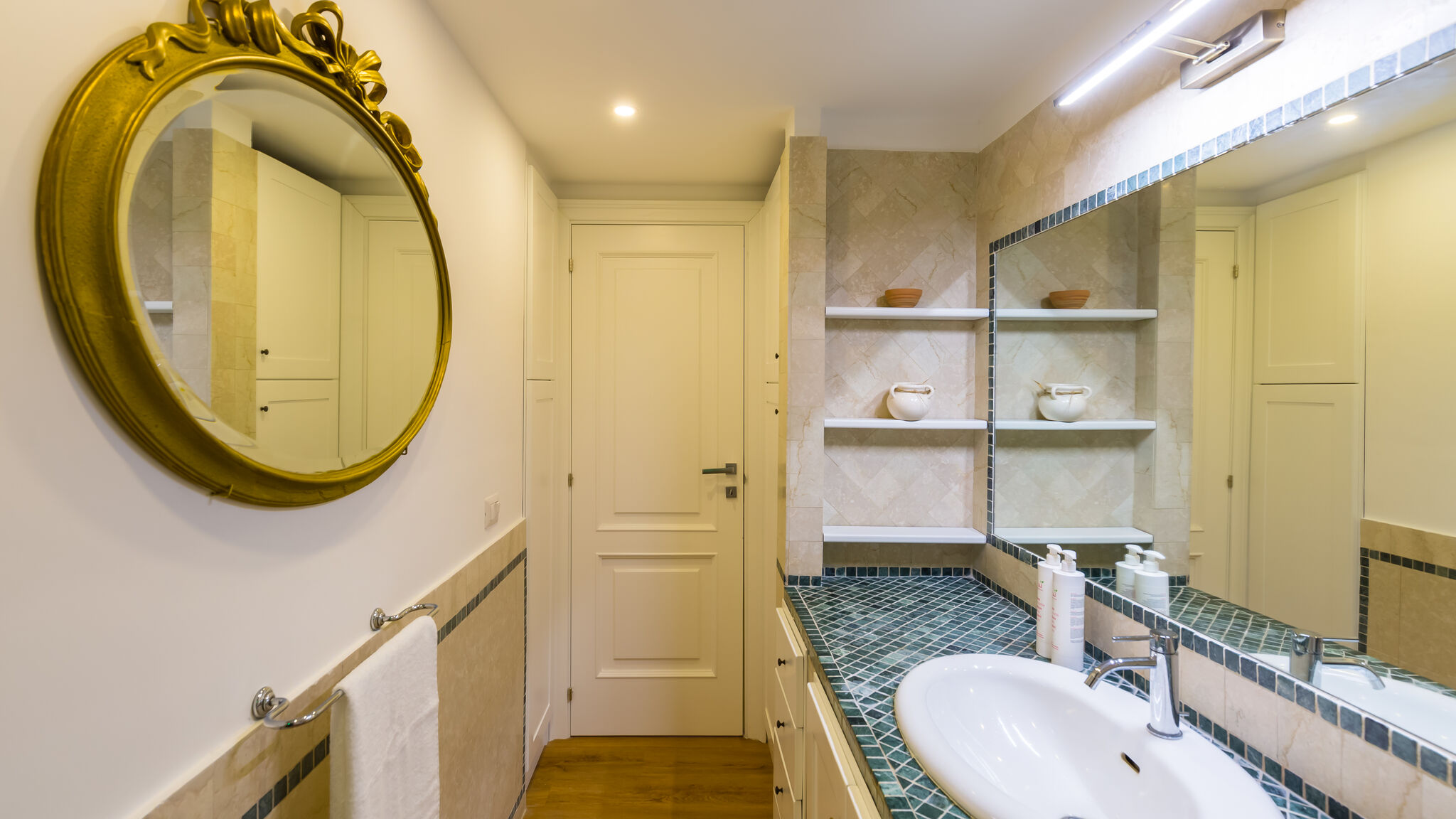 Italianway Napoli De Sangro Suite by NapoliApartments