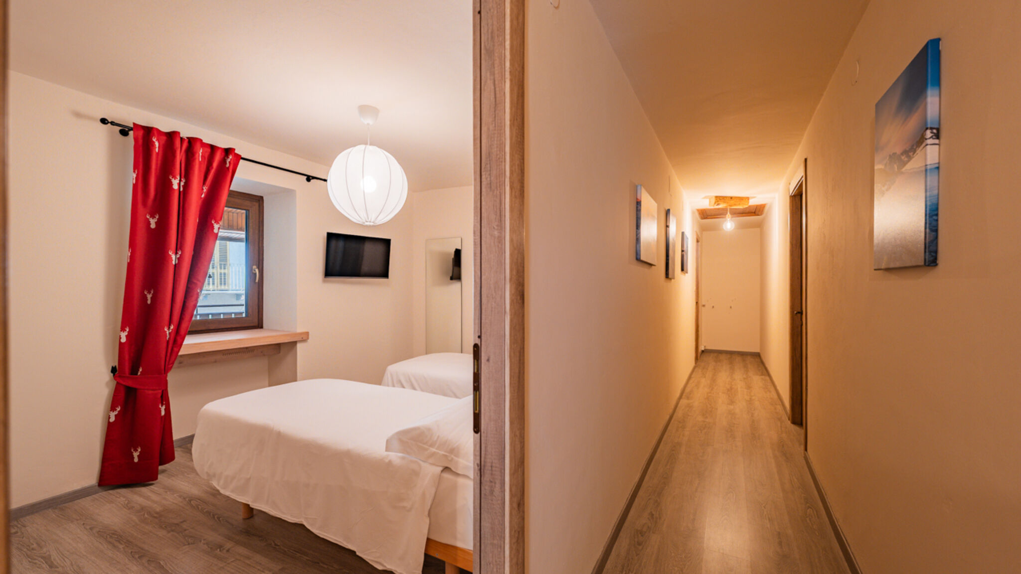 Italianway Vinadio Meublè La Ciastella [Two single beds]