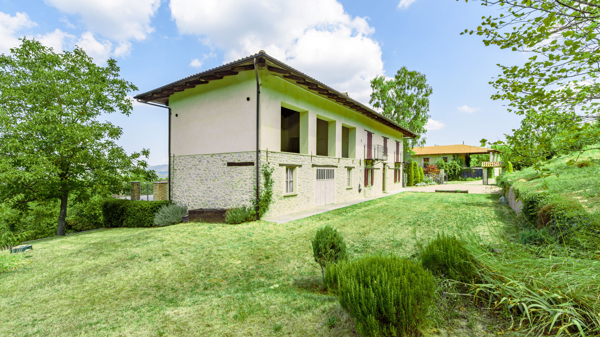 Italianway Cravanzana Panoramic Slow Living tra le colline piemontesi